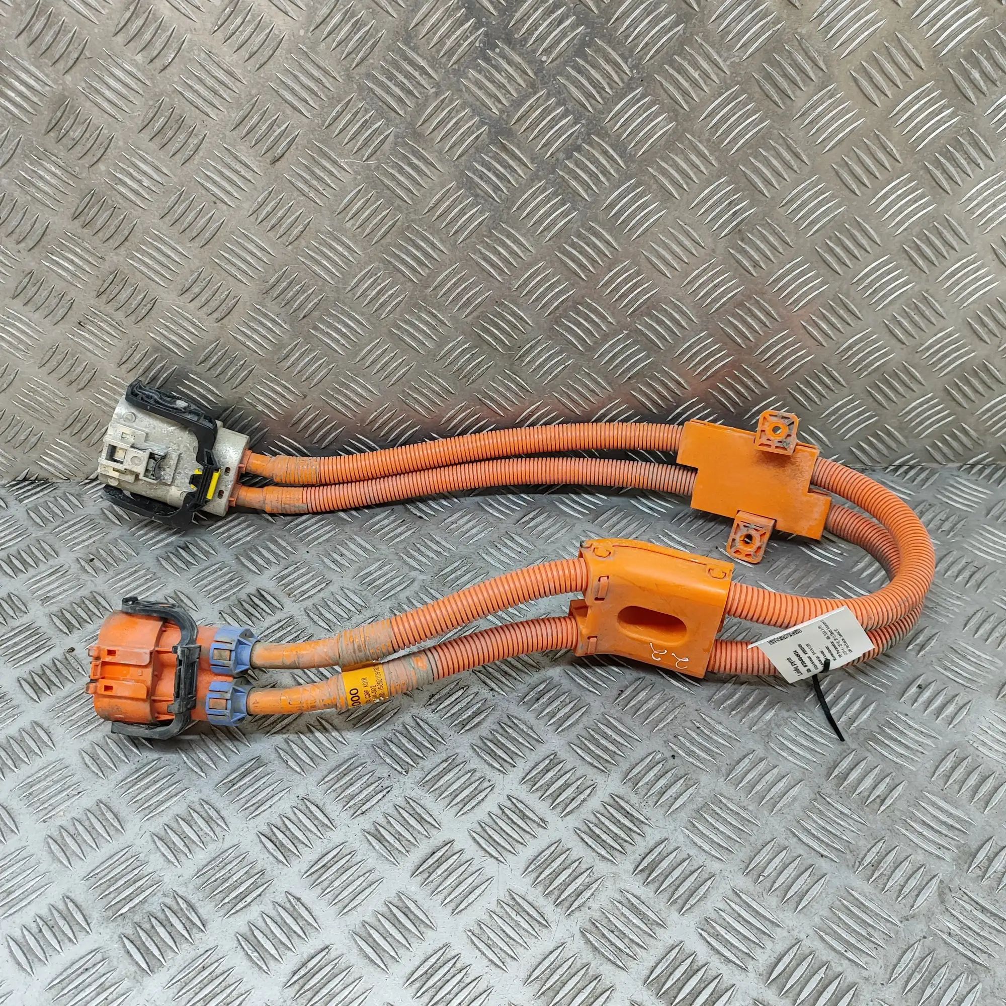 Kia Soul Battery Charging Cable Battery charging cable — KIA SOUL (II PS) (2014...