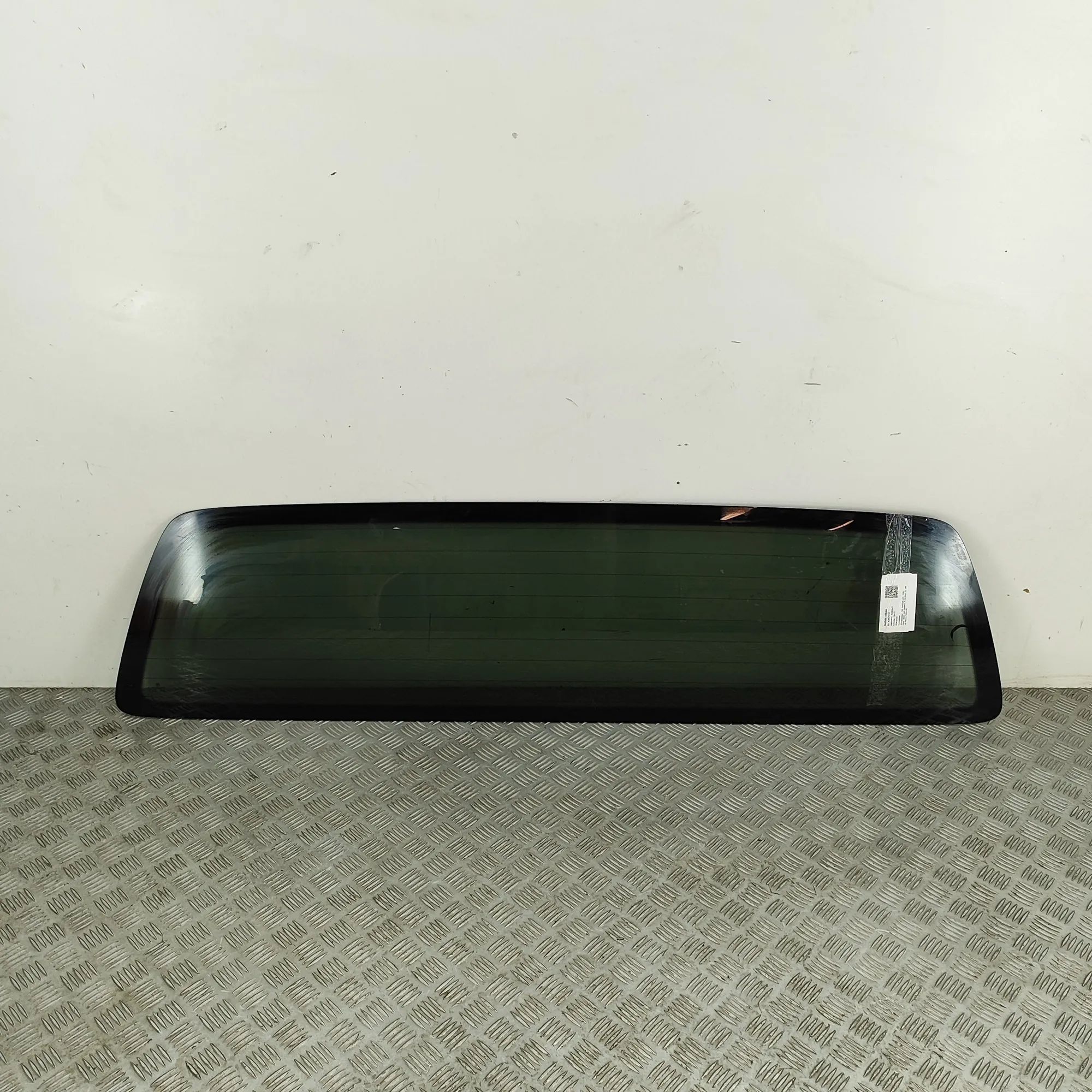 Volkswagen Amarok Rear Window glass Rear window glass — VW AMAROK (2H_, S1B) (2010-...