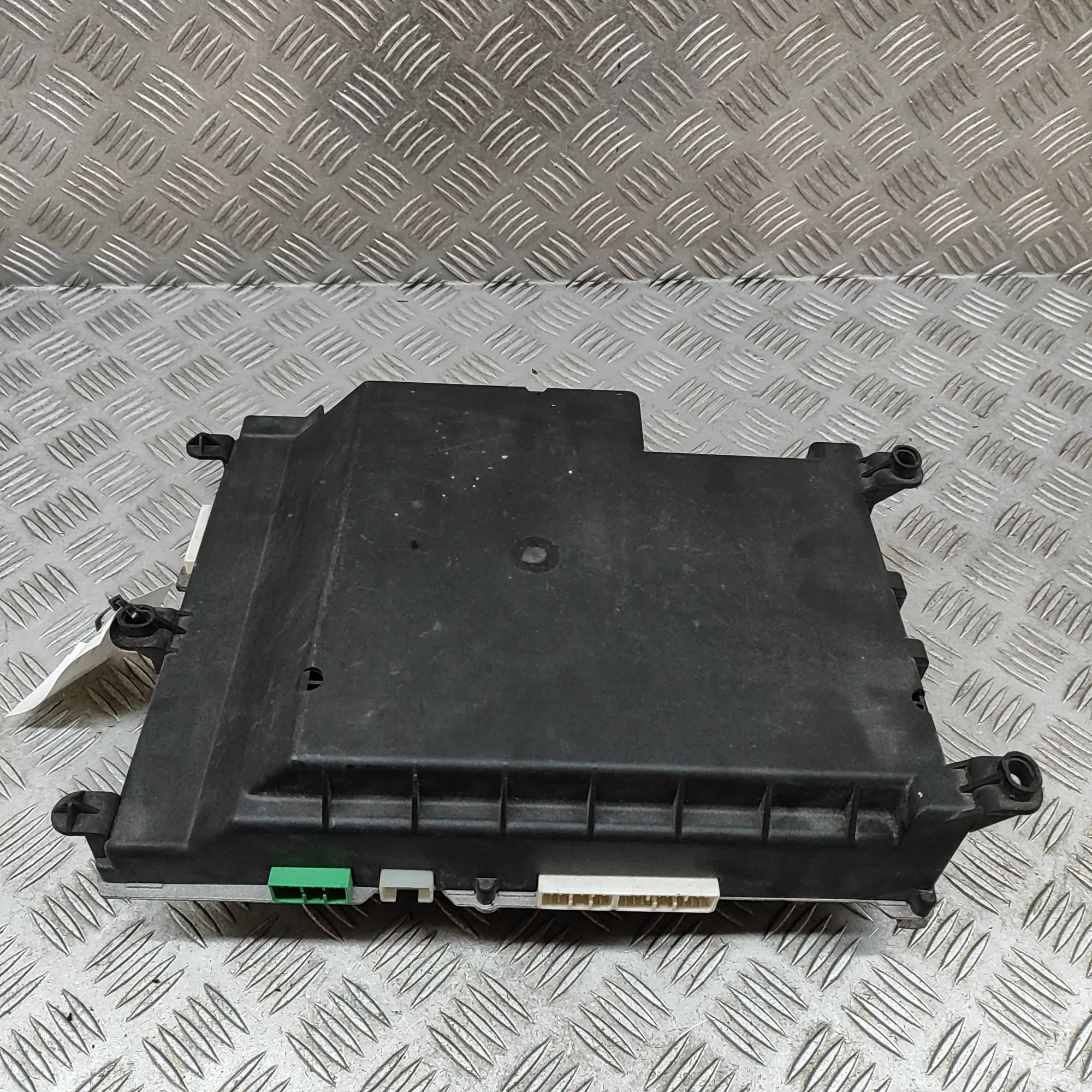 Land Rover Range Rover Fuse Box Module Fuse Box Module — LAND ROVER RANGE ROVER (II P3...
