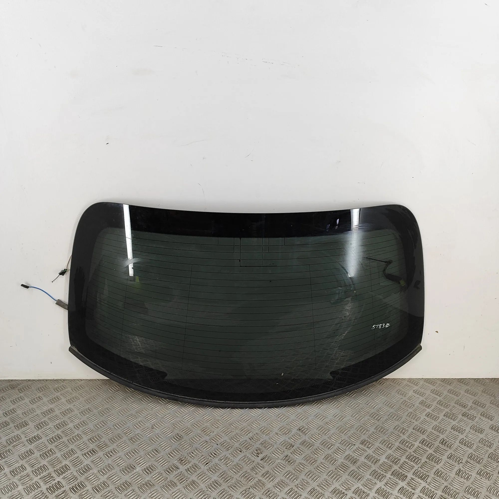 Mercedes-Benz CLA (C117) Rear Window glass