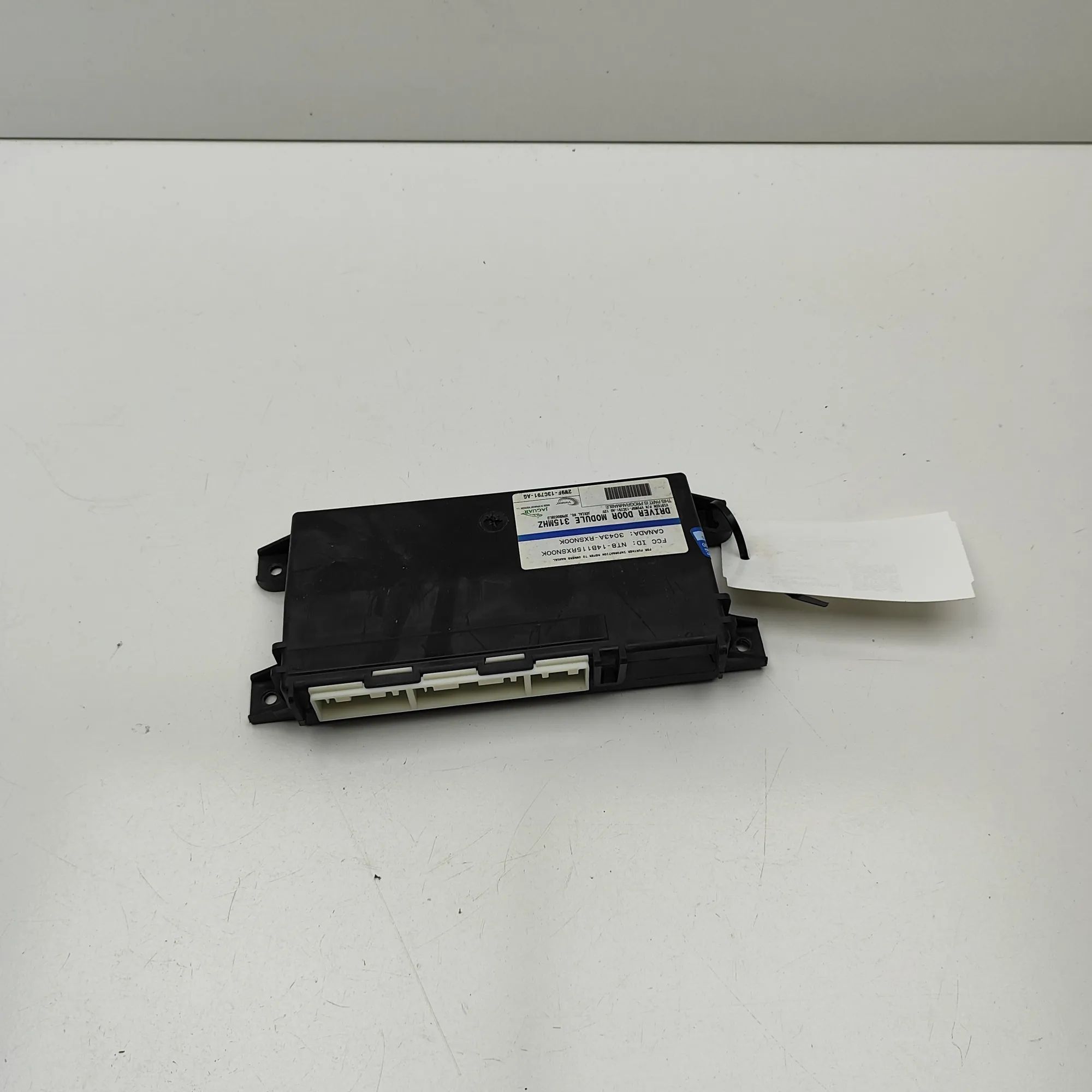 Jaguar XJ Door control unit — front left Door control unit — front left — JAGUAR XJ (X35...