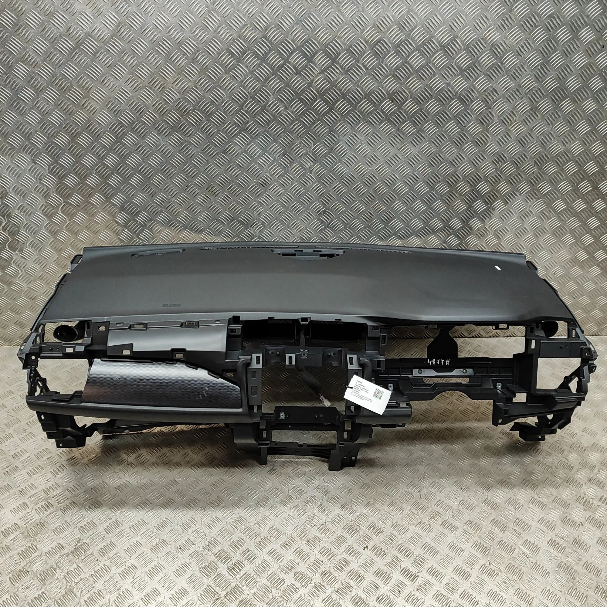 Nissan Leaf Dashboard Dashboard — NISSAN LEAF (ZE1) (2017-...) — 6820...