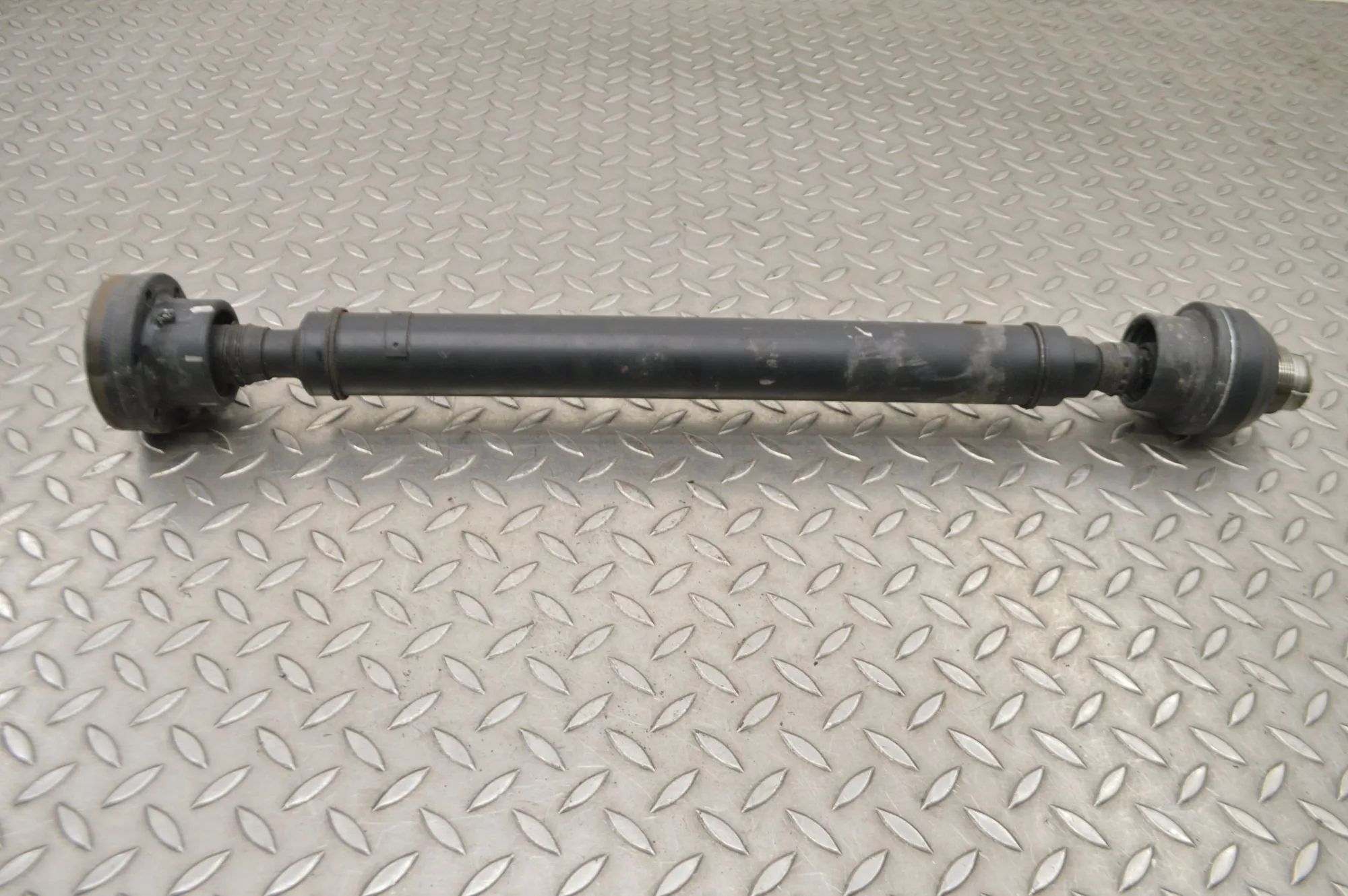 Land Rover Range Rover Sport (L494) Gearbox Short Propshaft Gearbox Short Propshaft — LAND ROVER RANGE ROVE...