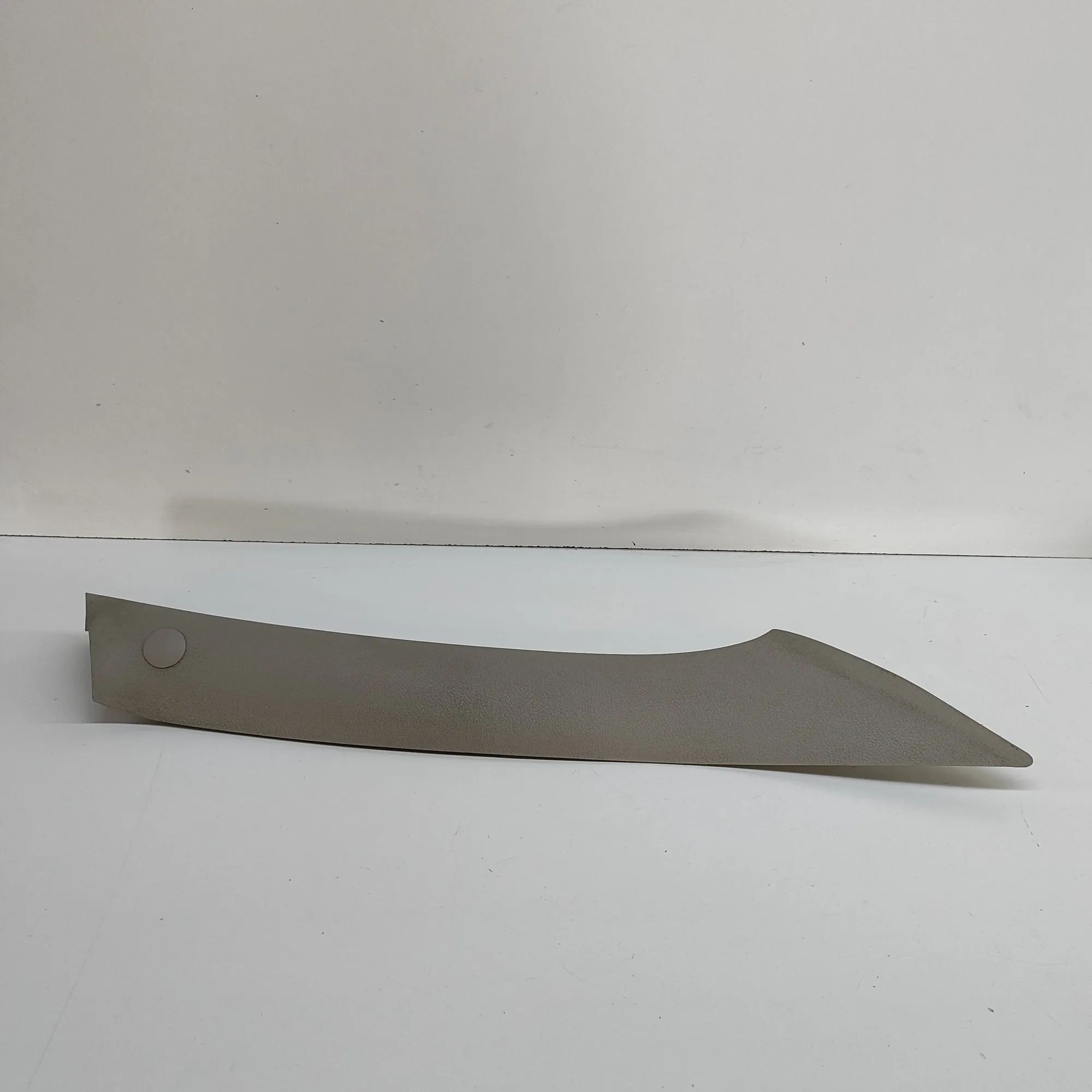 Chevrolet TrailBlazer Front Right A Pillar Trim Front Right A Pillar Trim — CHEVROLET TRAILBLAZ...