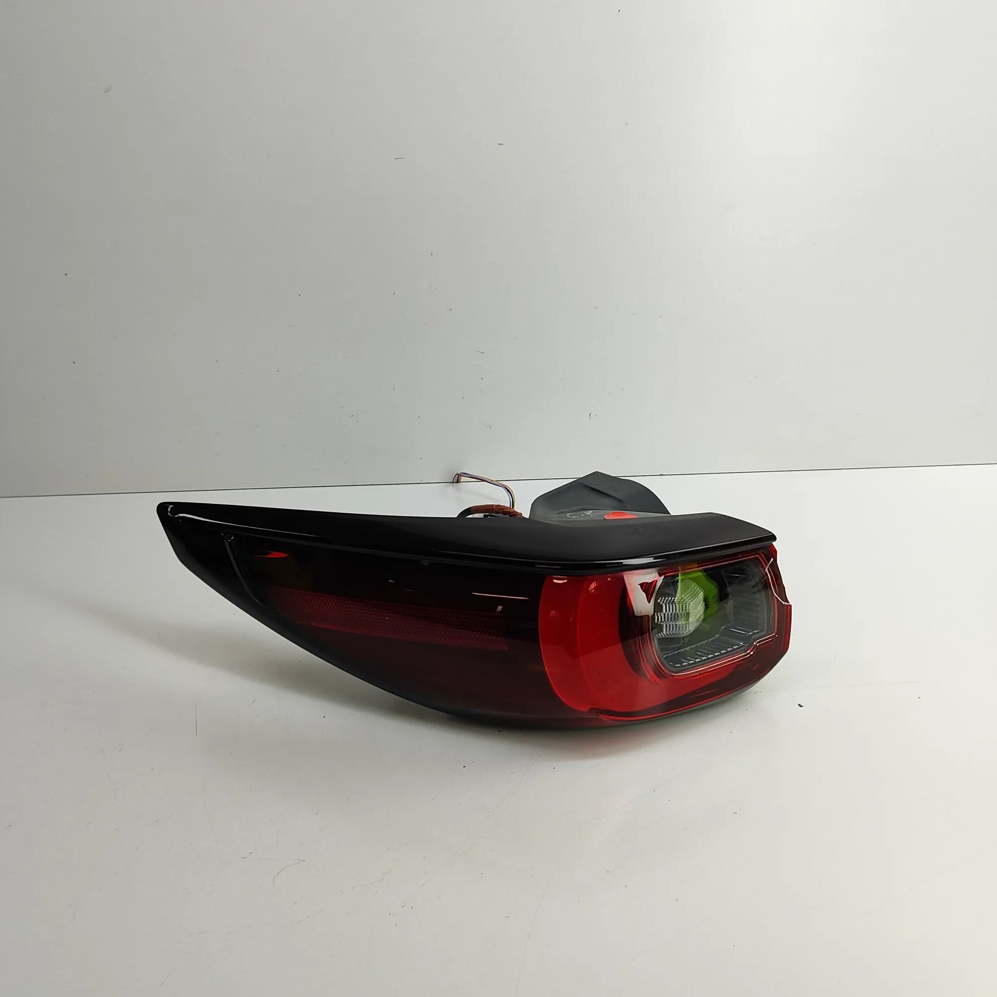 Mazda CX-5 (KF) Rear Left Tail Light Rear Left Tail Light — MAZDA CX-5 (KF) (2016-.....