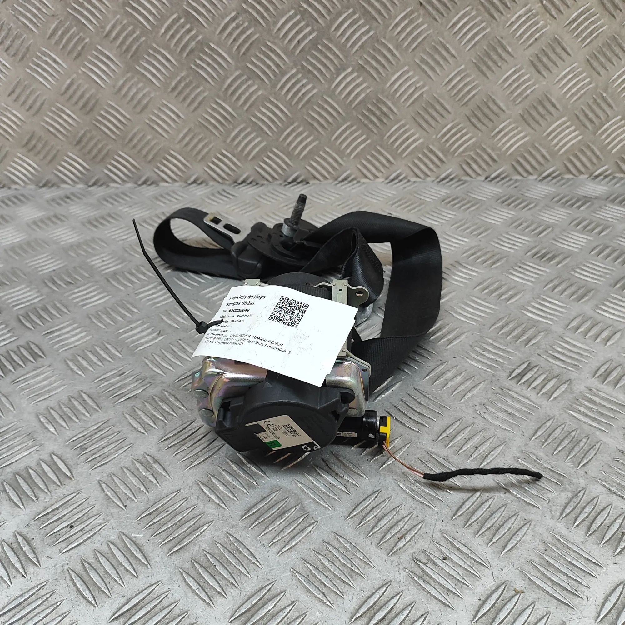 Land Rover Range Rover Velar Front Right Seatbelt Front Right Seatbelt — LAND ROVER RANGE ROVER V...
