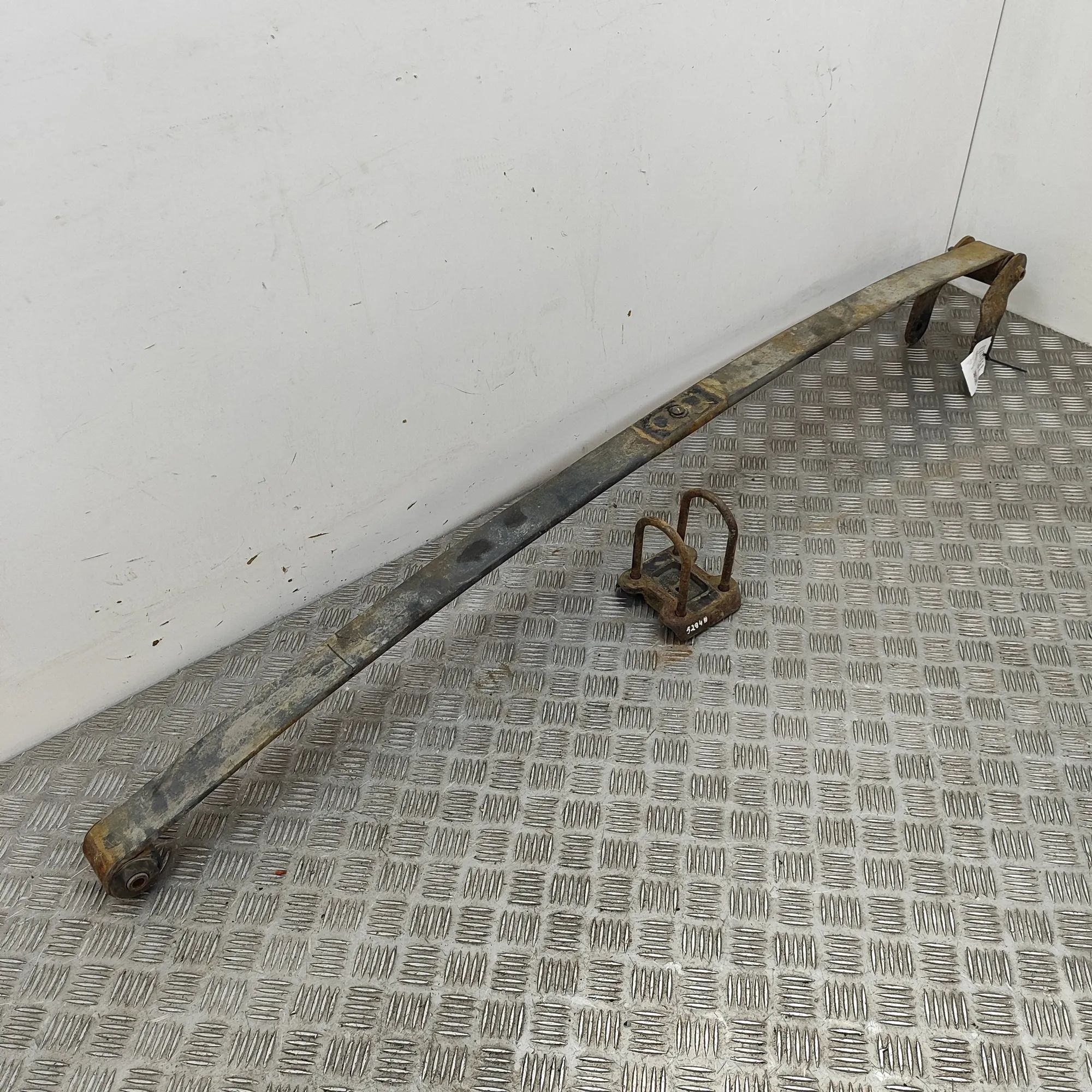 Volkswagen Caddy (2K) Rear Right Leaf Spring
