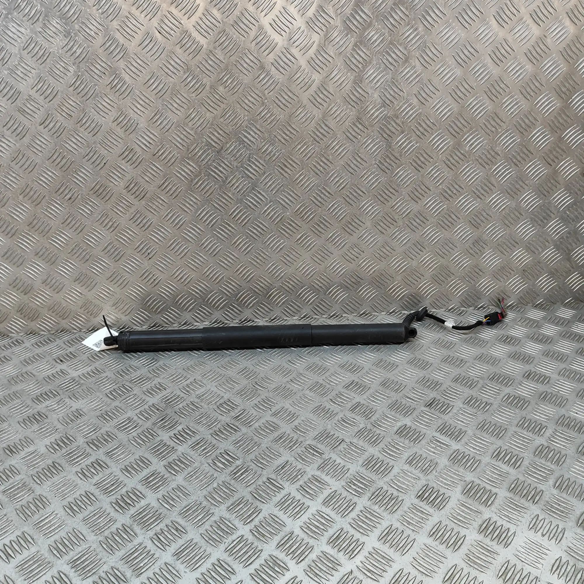 Audi Q5 (FY) Right Side Tailgate Gas Strut Right Side Tailgate Gas Strut — AUDI Q5 (FY) (2...