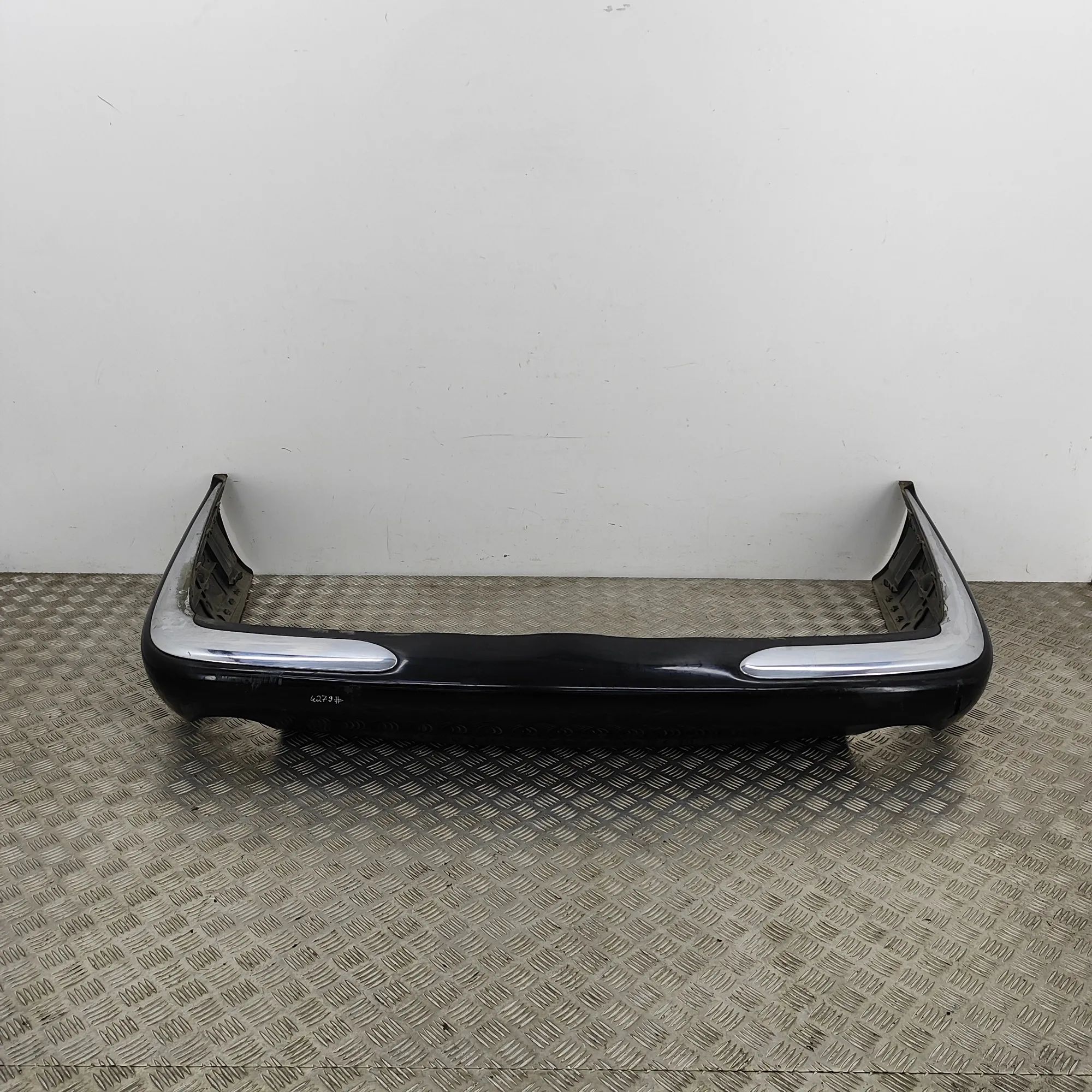 Jaguar XJ (X308) Bumper rear Bumper rear — JAGUAR XJ (X308) (1996-2003) — HN...