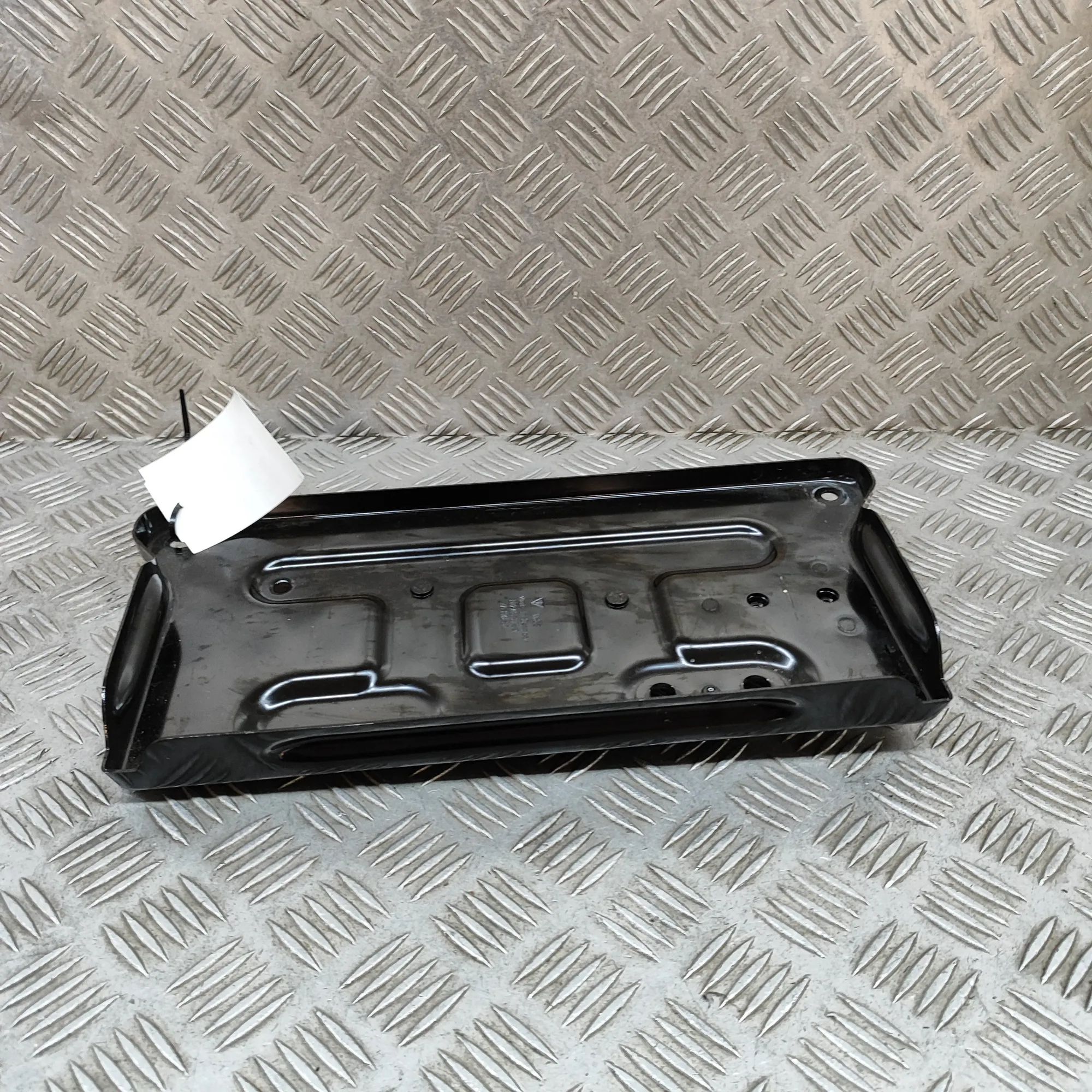 Porsche 911 (992) Battery tray Battery tray — PORSCHE 911 (992) (2019-...) — 9...