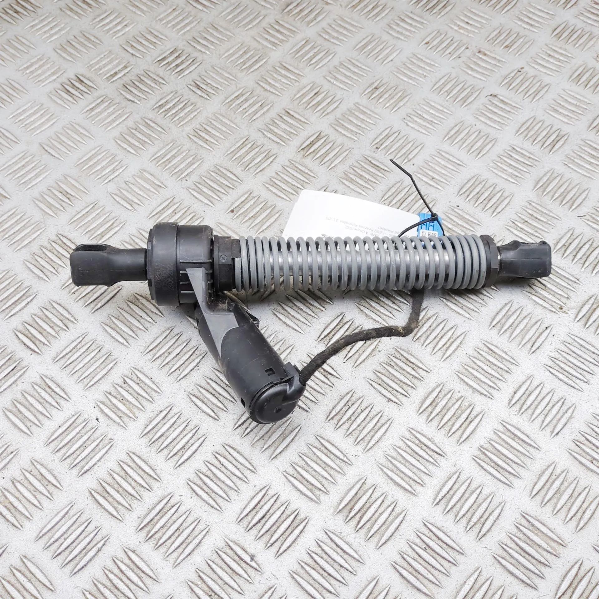 BMW 4 (G22 / G23 / G26)  Right Side Tailgate Gas Strut Right Side Tailgate Gas Strut — BMW 4 / i4 (G22...