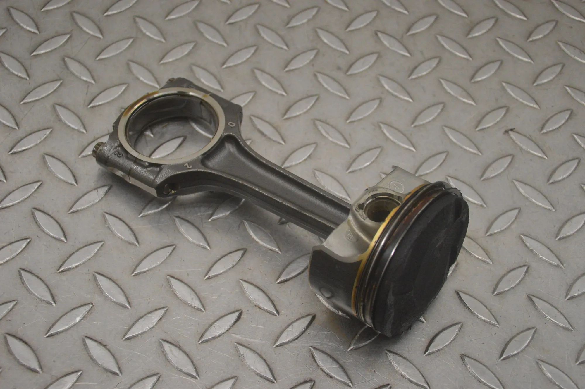 Maserati Ghibli Piston