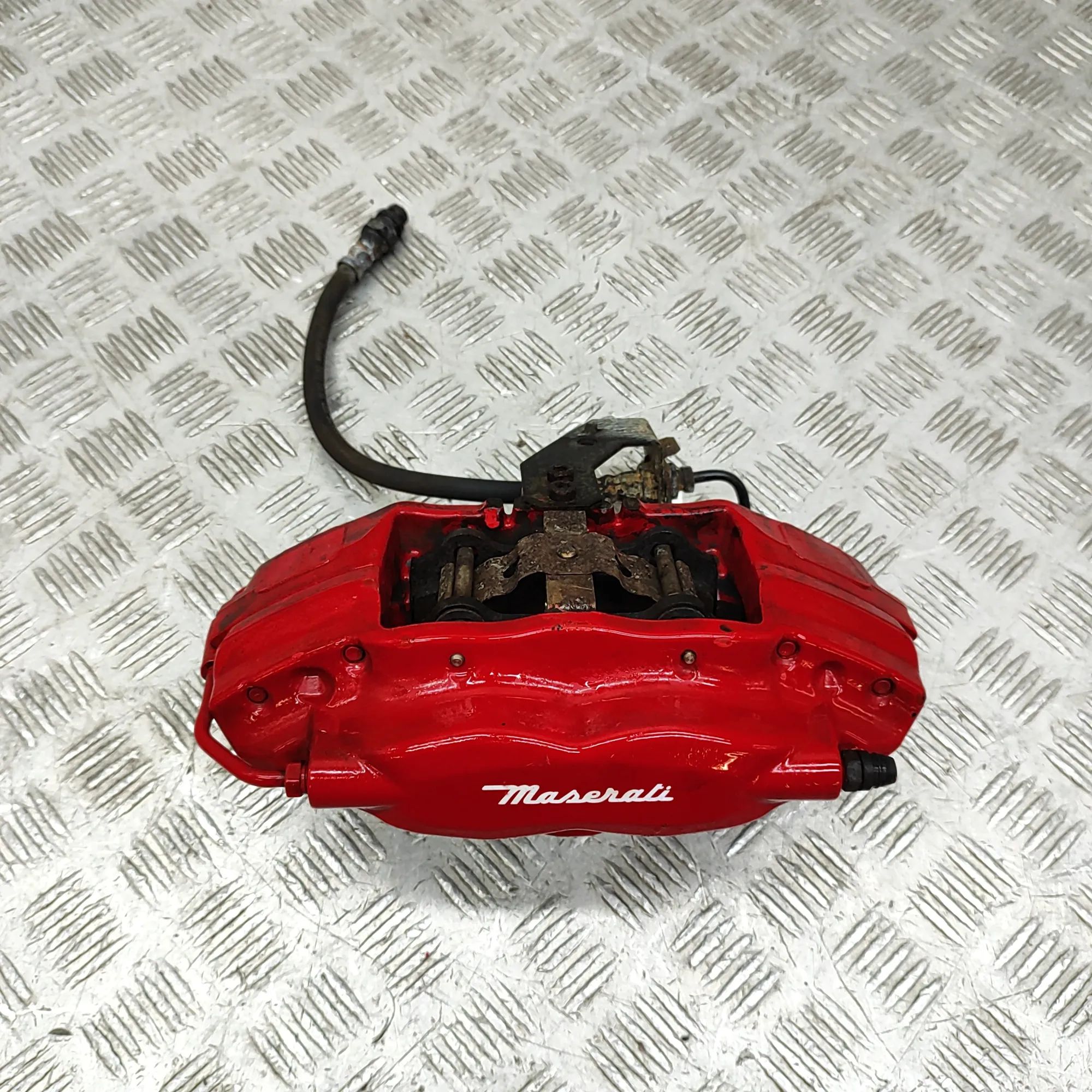 Maserati Ghibli Brake caliper — rear right