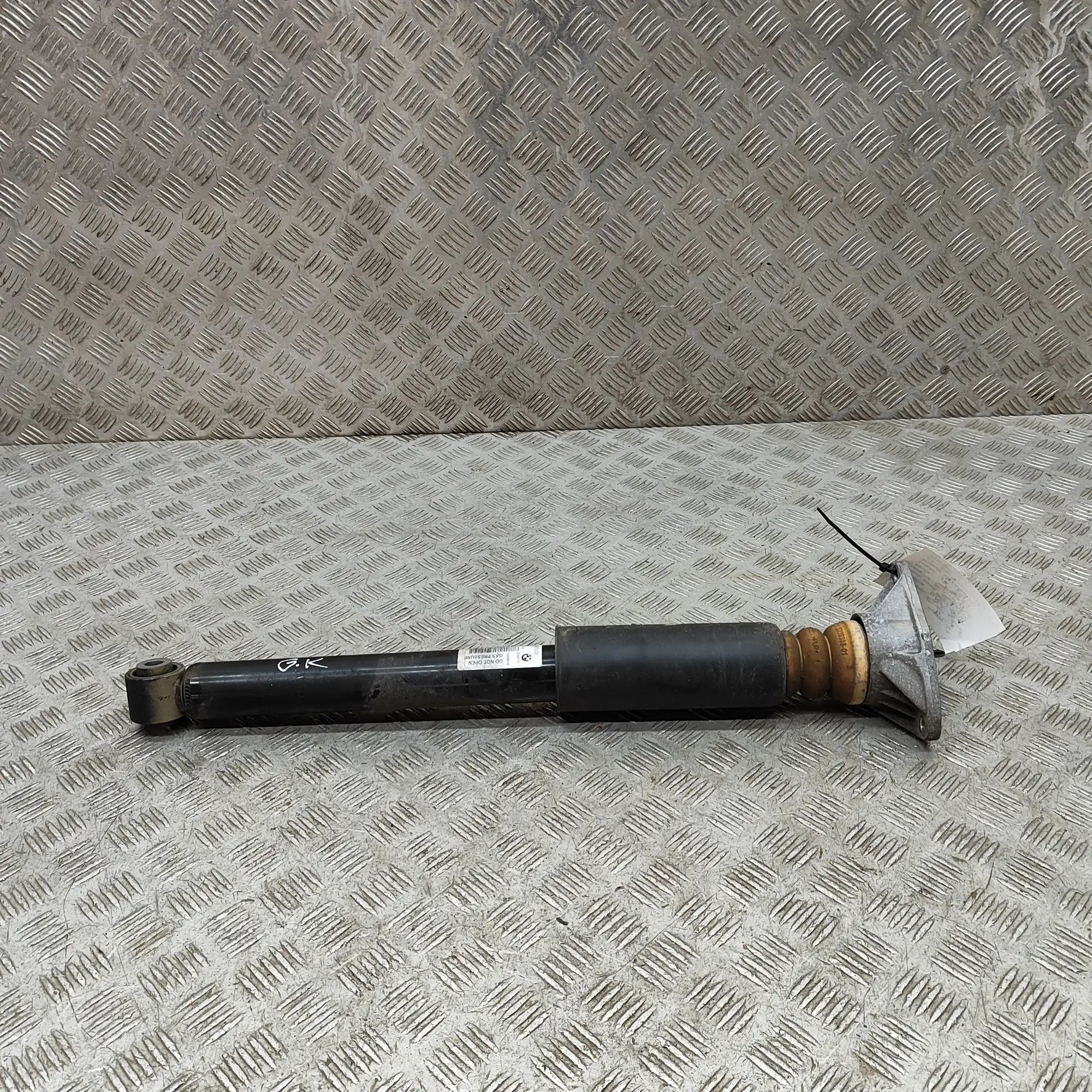 BMW 2 (F44) Shock absorber — rear left Shock absorber — rear left — BMW 2 SERIES (Gran...