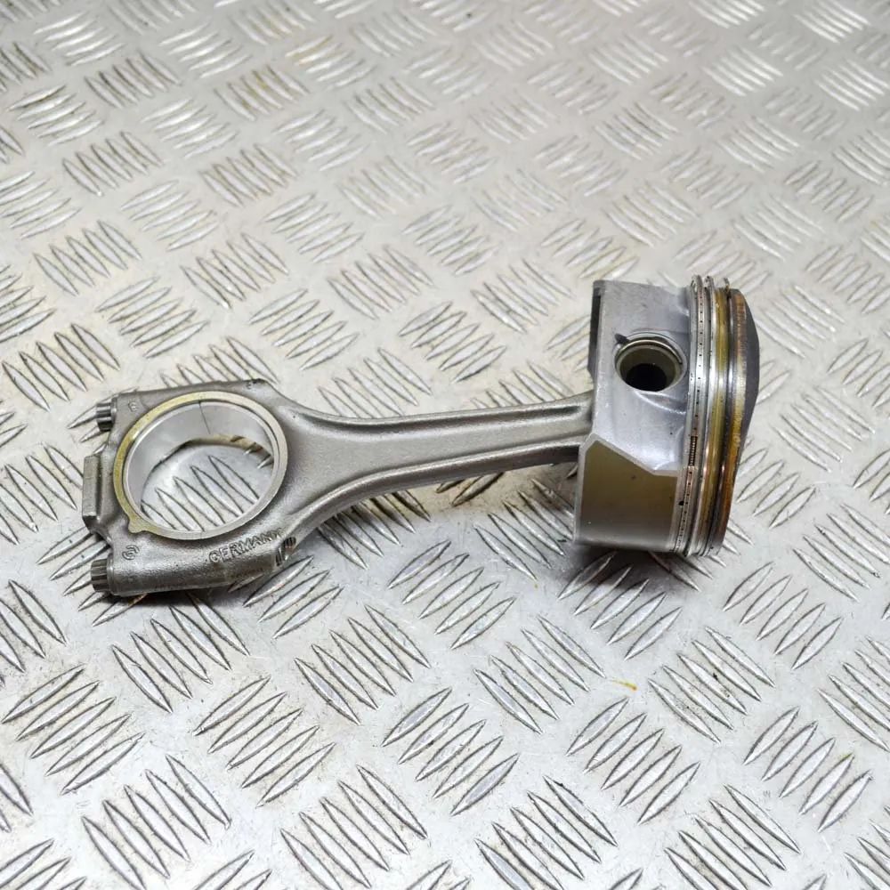 Porsche Cayenne Piston Piston — PORSCHE CAYENNE (92A) (2010-...) — 948...