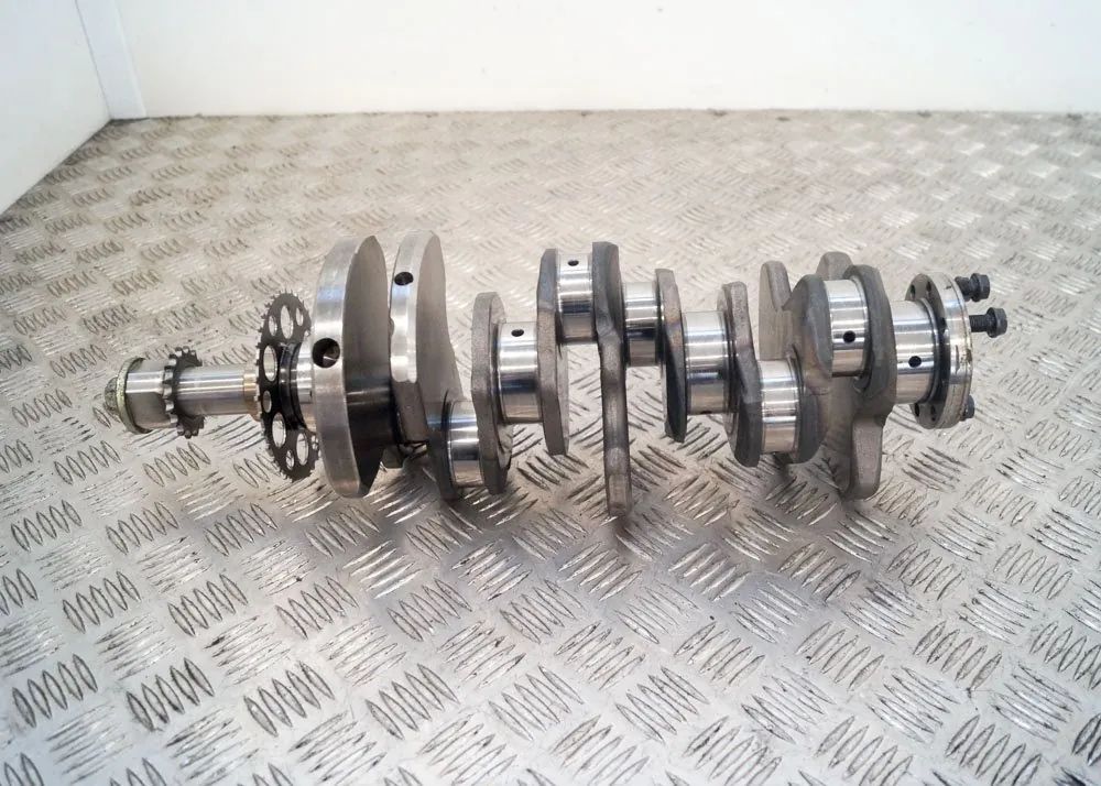 Lexus RX väntvõll Crankshaft — LEXUS RX (_L1_) (2008-2015)

Gener...