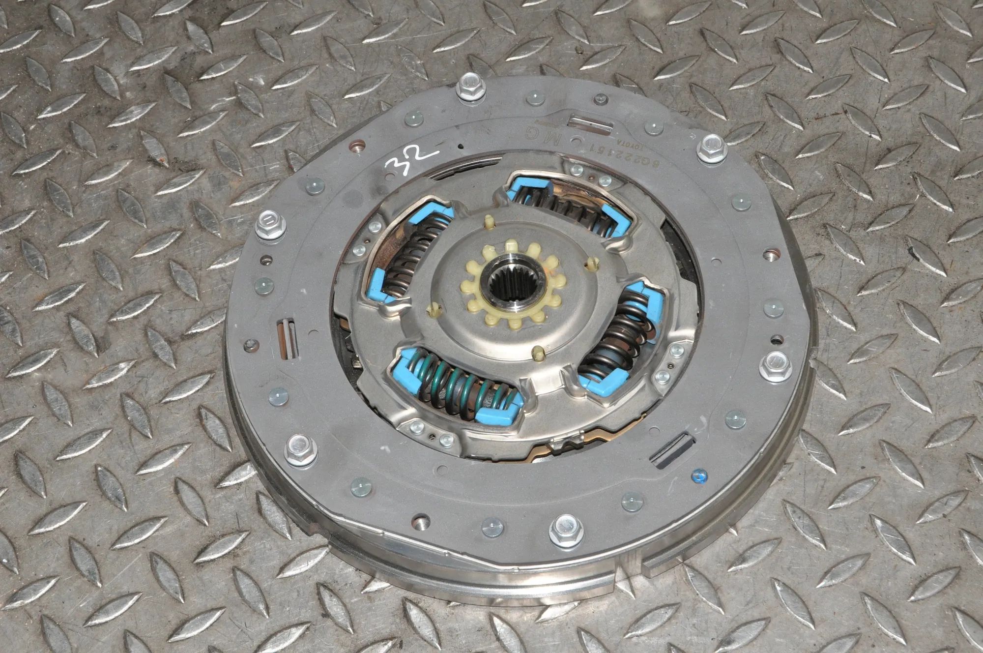 Lexus GS Flywheel Disc Automatic Flywheel Disc Automatic — LEXUS GS (_L1_) (2011...