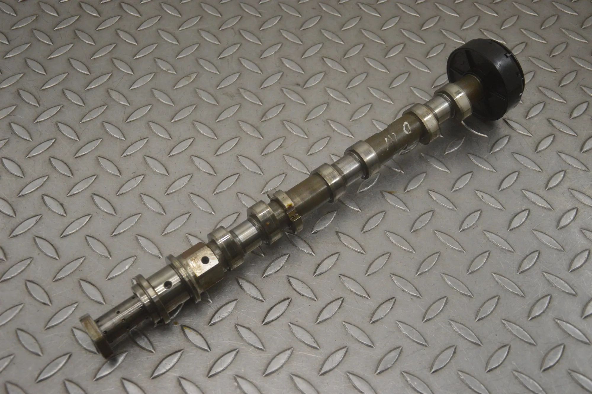 Maserati Ghibli Intake camshaft — right