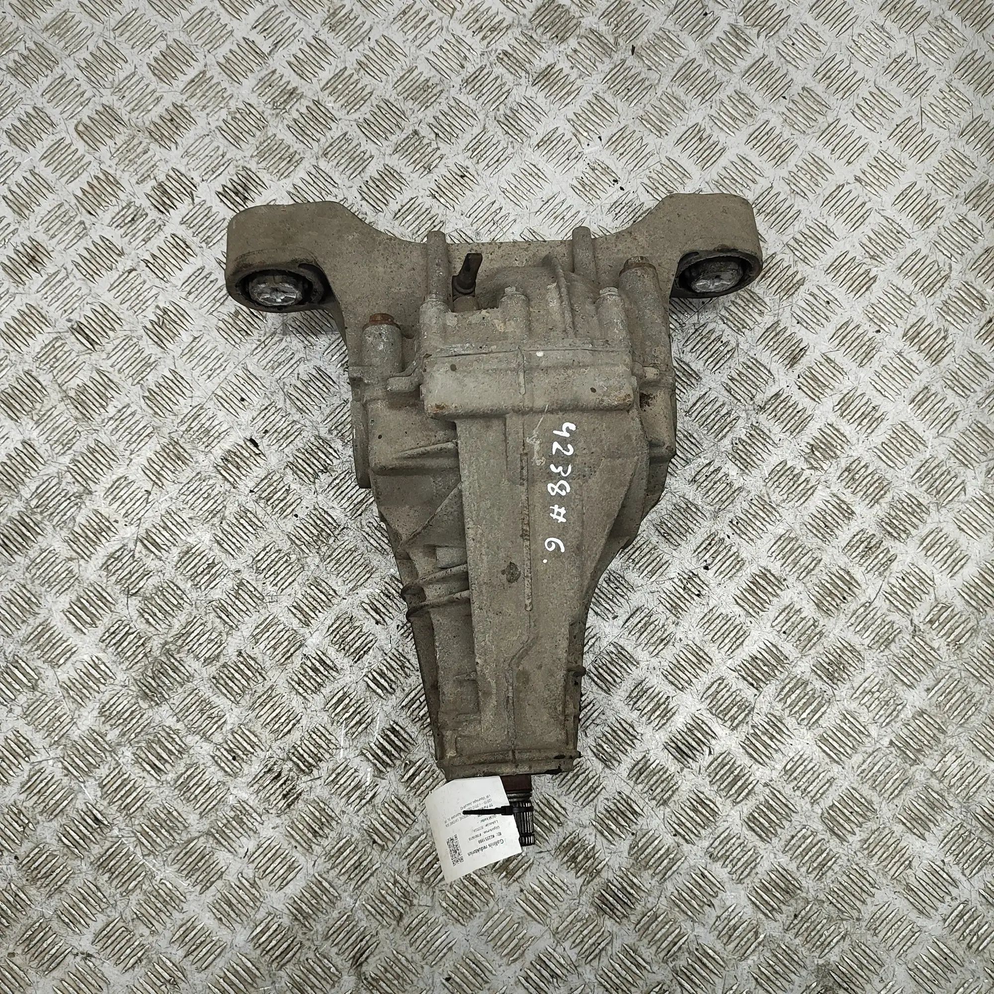 Porsche Cayenne задний редуктор Rear differential — PORSCHE CAYENNE (92A) (2010...