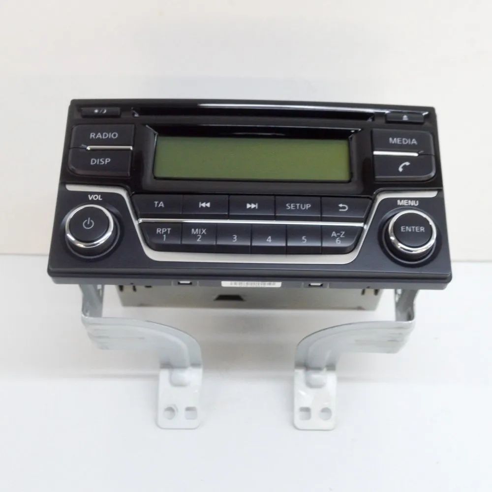 Nissan Leaf Radio/CD head unit Radio/CD head unit — NISSAN LEAF (ZE1) (2017-.....
