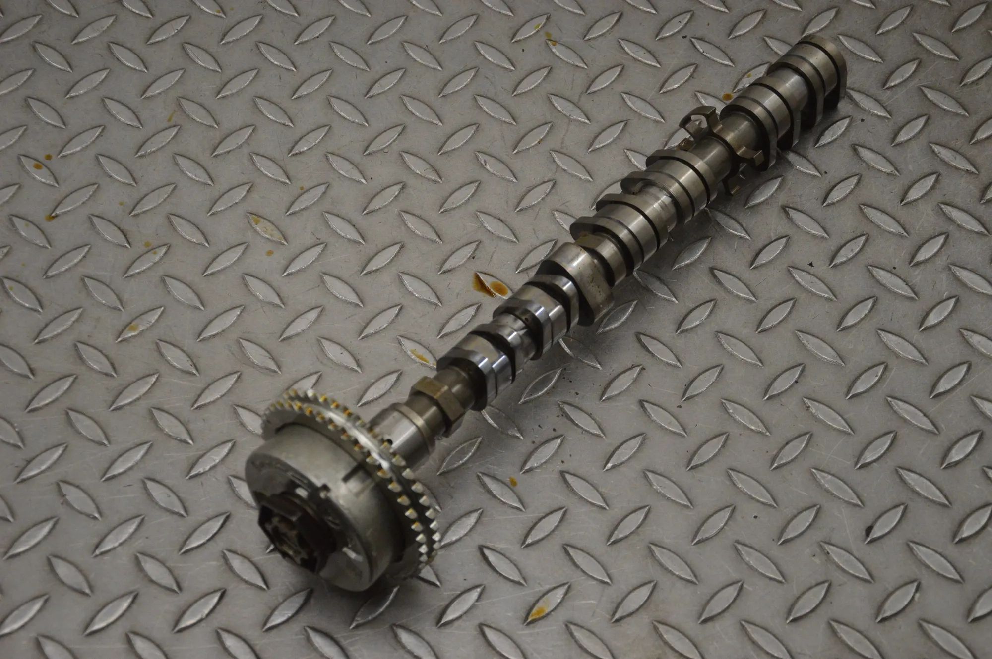 Porsche 911 (991) Intake Camshaft Intake camshaft — PORSCHE 911 (991) (2011-2020)...