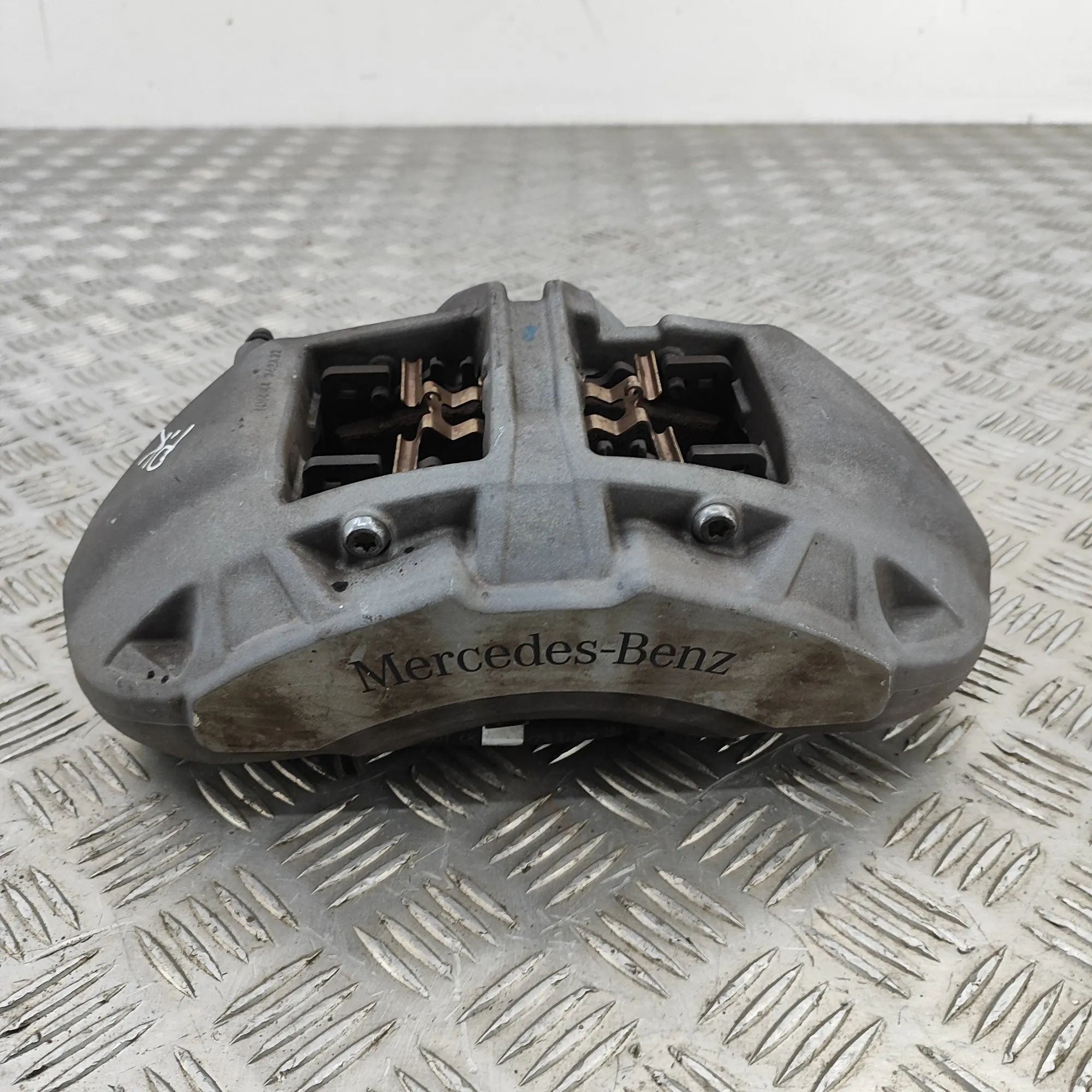 Mercedes-Benz A (W177) Brake caliper — front left Brake caliper — front left — MERCEDES BENZ C-CL...