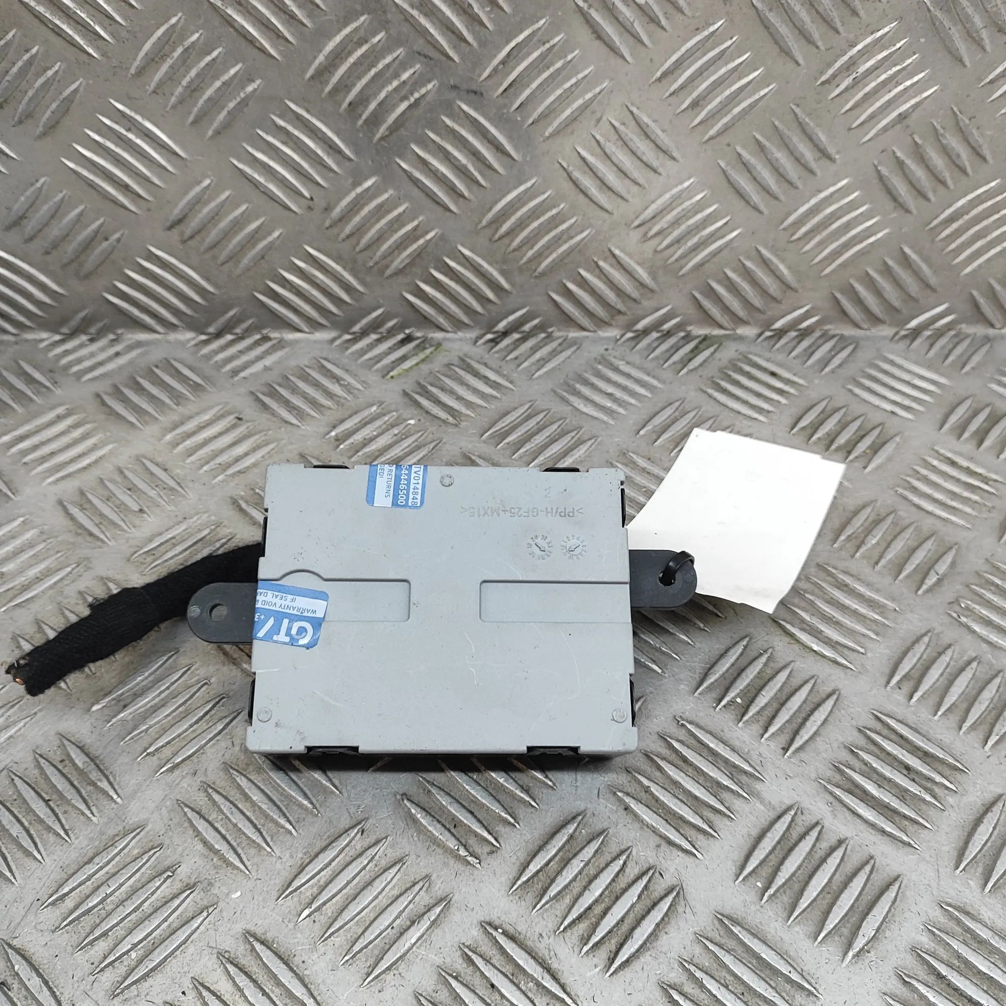 Land Rover Range Rover Sport (L461) Door control unit — rear left Door control unit — rear left — LAND ROVER RANG...