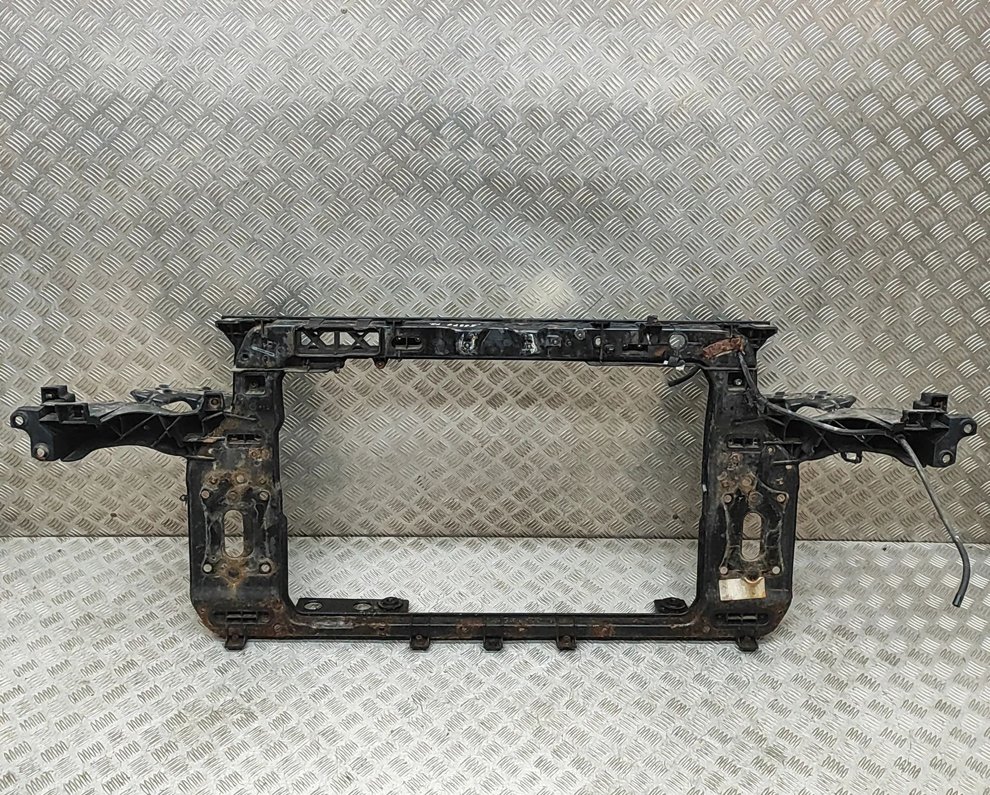 Kia Sportage Slam Panel Frame Kit Slam Panel Frame Kit — KIA SPORTAGE (SL) (2009-...