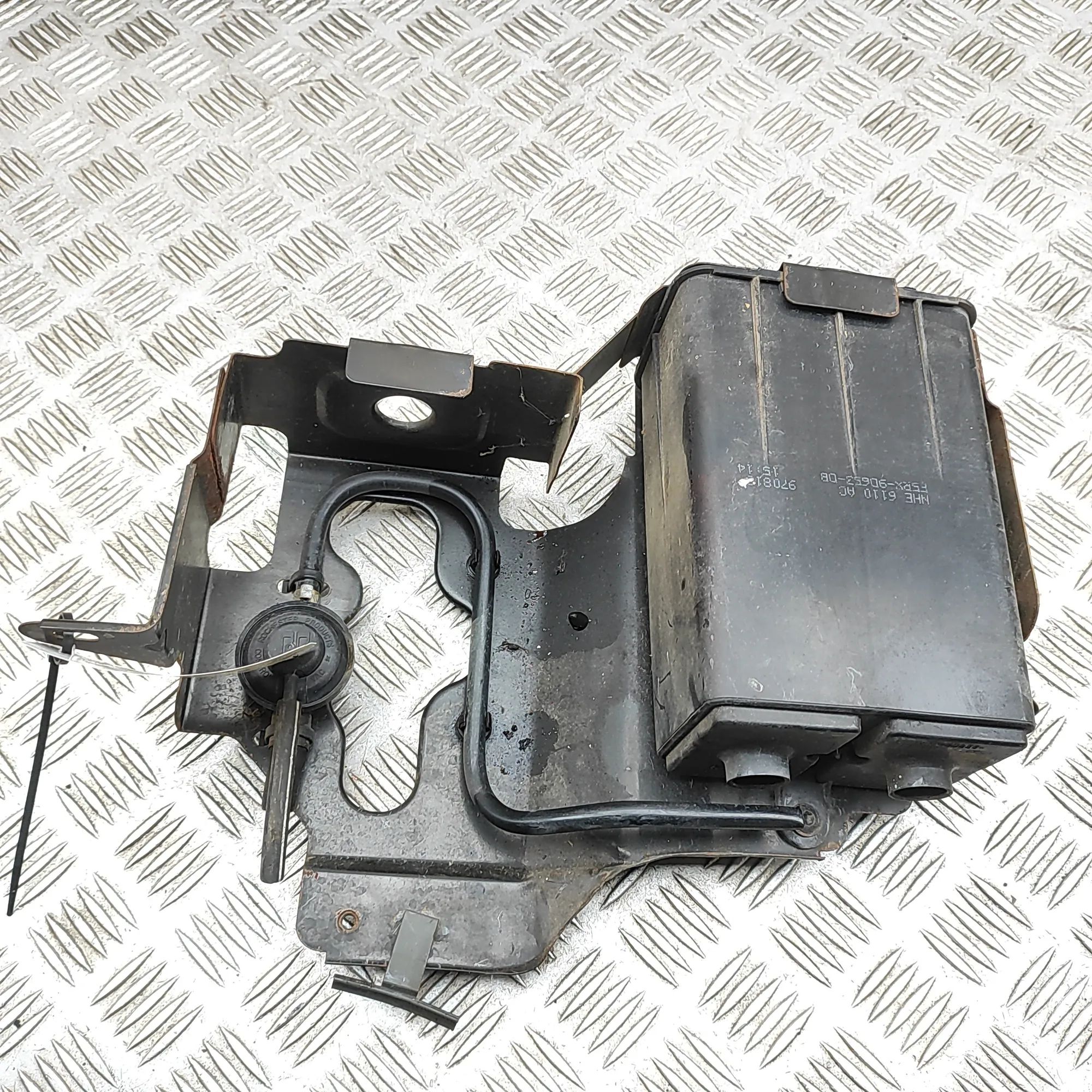 Jaguar XK Activated charcoal canister