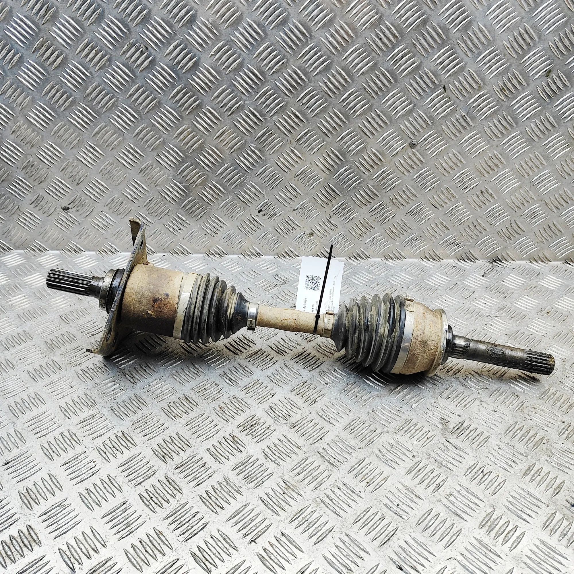 Isuzu D-Max Front Right Driveshaft Front Right Driveshaft — ISUZU D-MAX (II TFR, T...