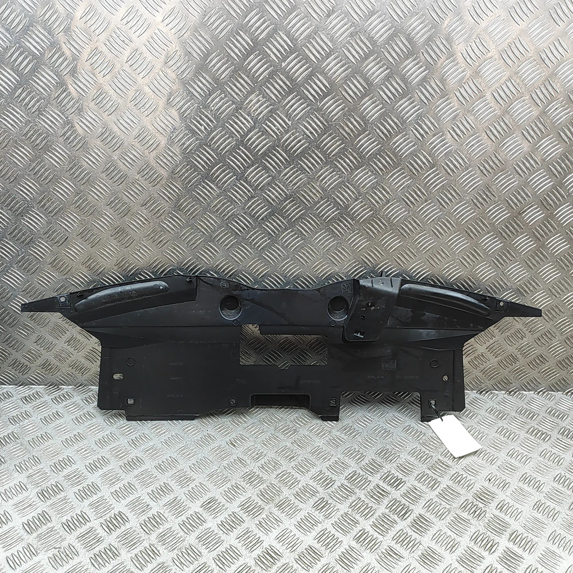 Renault Trafic Slam Panel Frame Plastic Trim