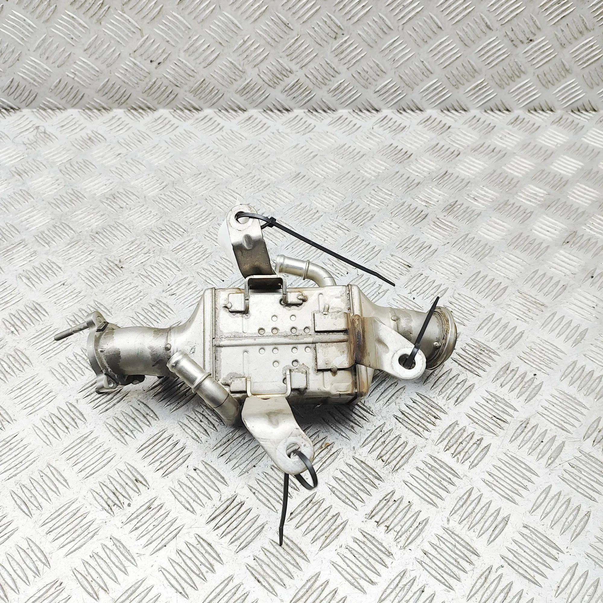 Audi A4 (B9) EGR cooler