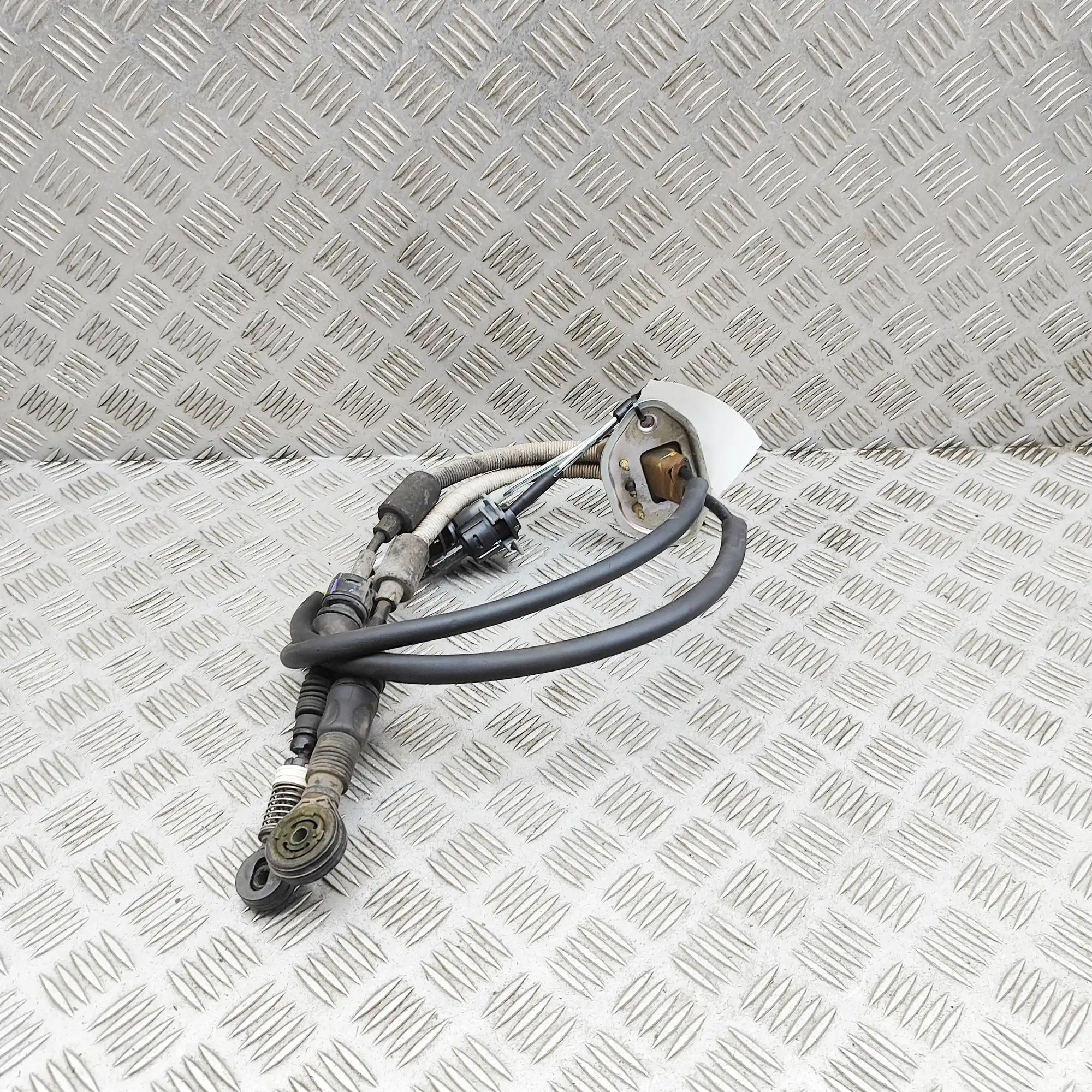 Kia Optima (JF) Gear selector cables