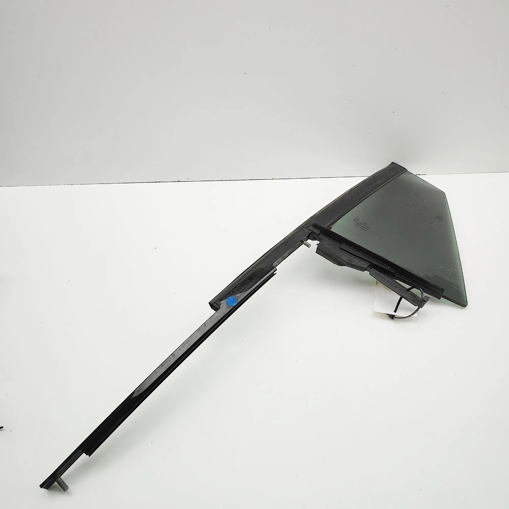 Mercedes-Benz EQS (V297 / X296) Rear Left Quarter Window