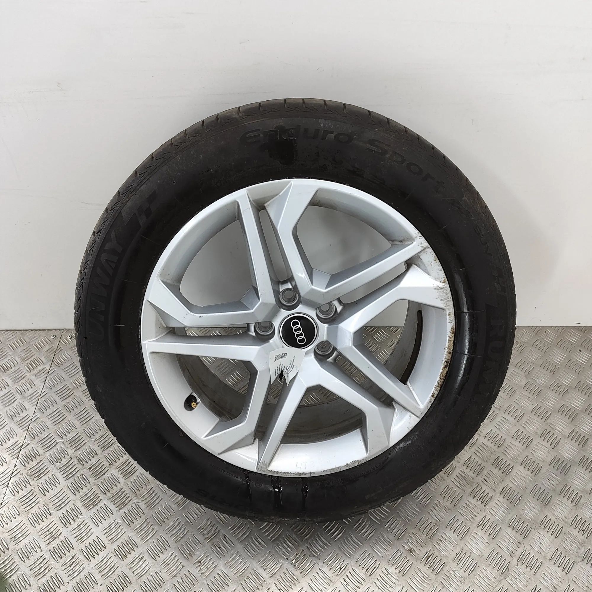 Audi Q5 (FY) Alloy Wheel Alloy wheel — AUDI Q5 (FY) (2016-...) — 80A6010...