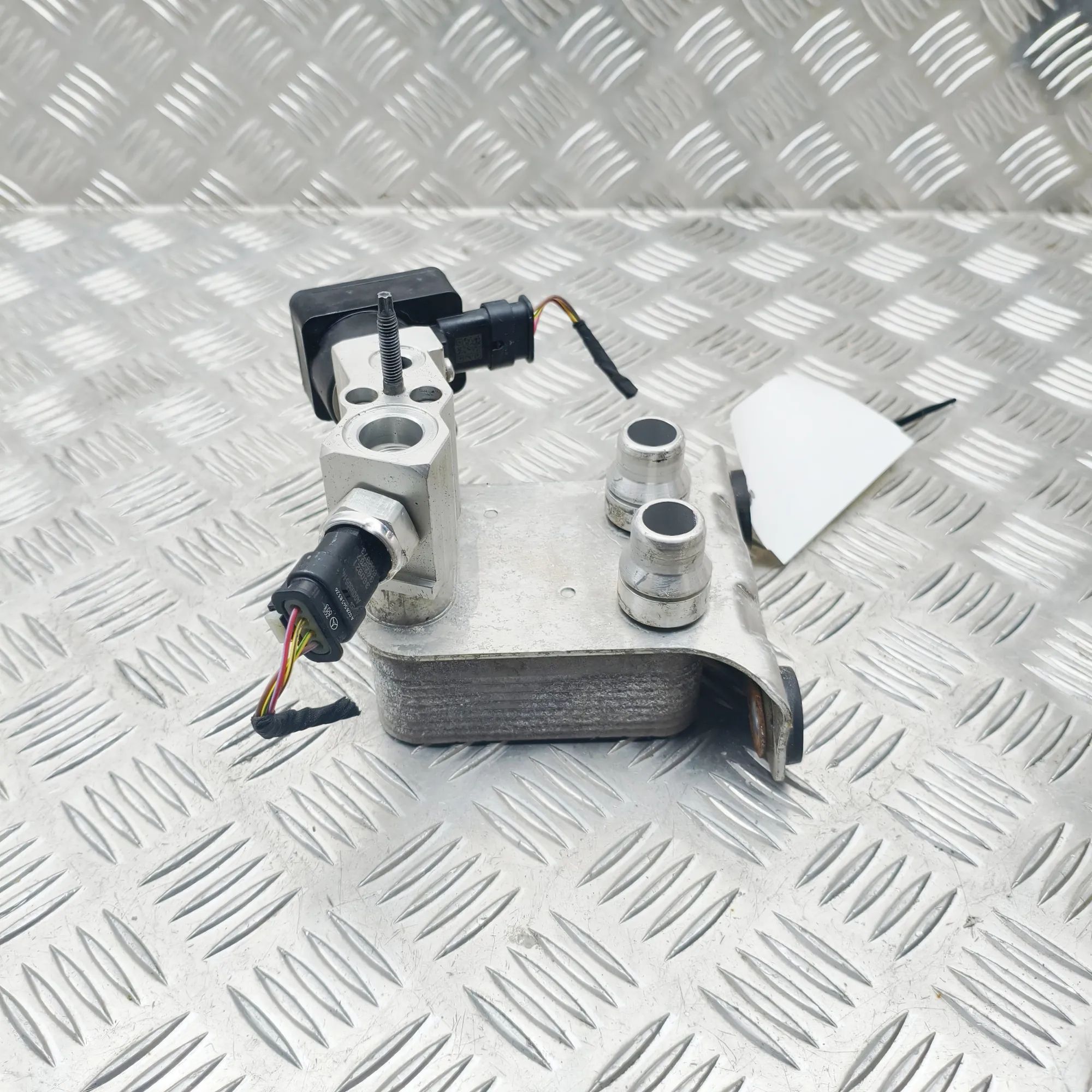 Mercedes-Benz A (W177) Air-conditioning receiver-drier Air-conditioning receiver-drier — MERCEDES BENZ...