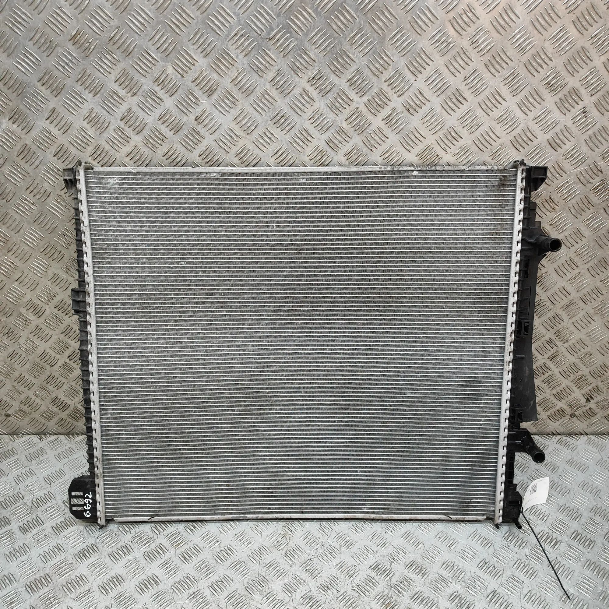 Volkswagen Crafter Cooling Radiator Cooling Radiator — VW CRAFTER (Van SY_) (2016-....