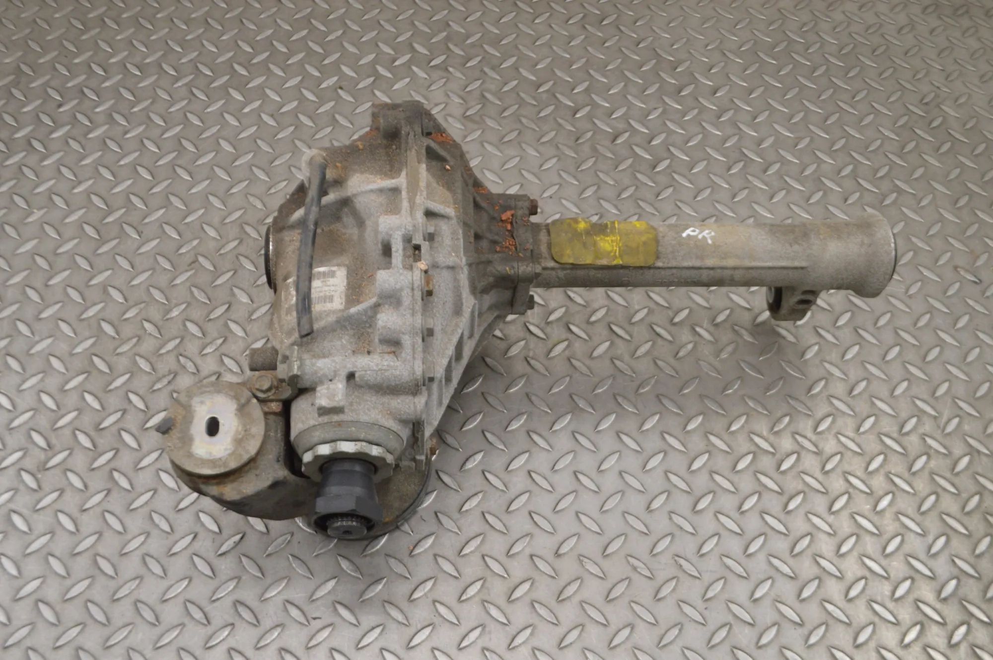 Land Rover Range Rover Sport (L494) front differential Front differential — LAND ROVER RANGE ROVER SPO...