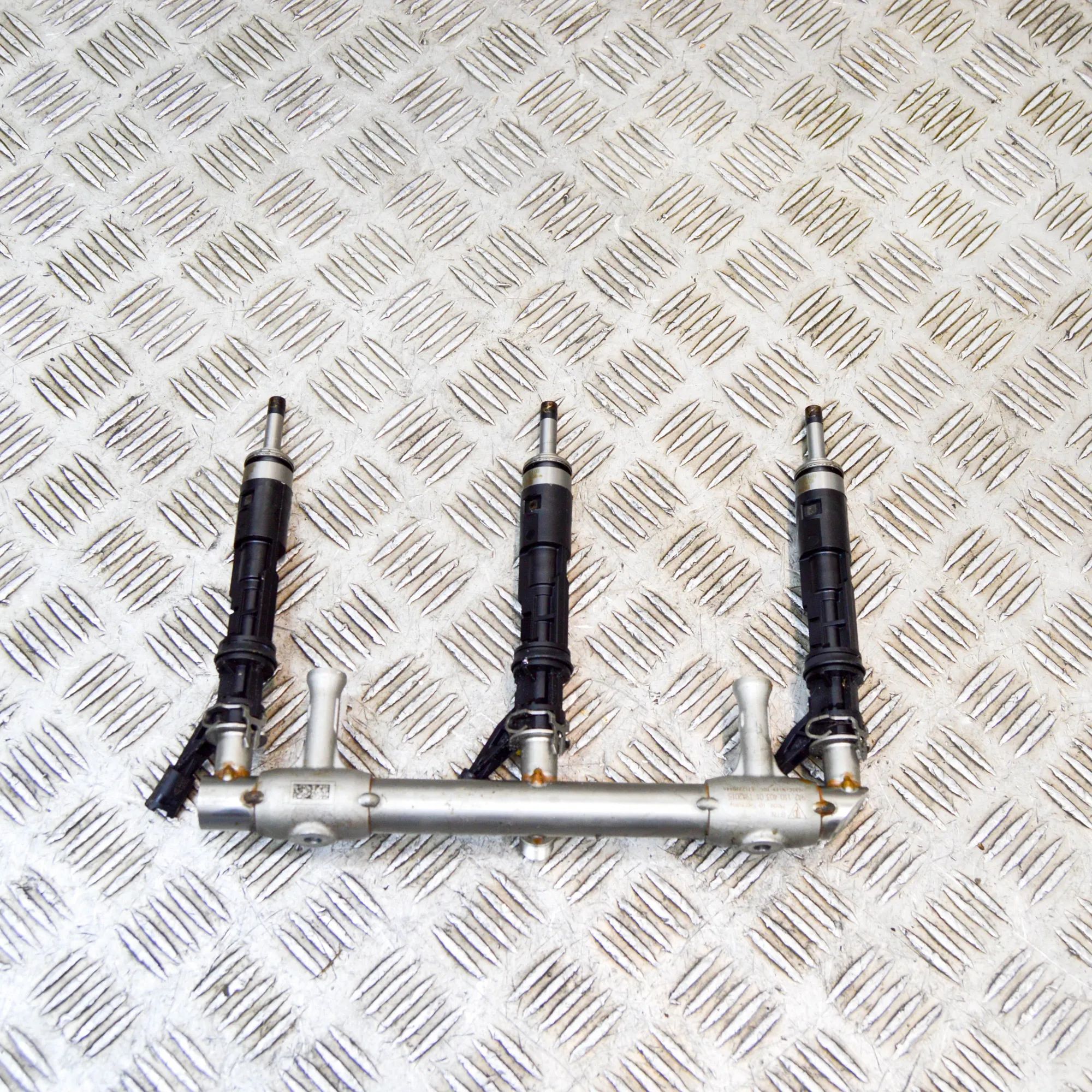 Porsche 911 (991) Fuel Rail Fuel rail — PORSCHE 911 (991) (2011-2020) — 9A2...