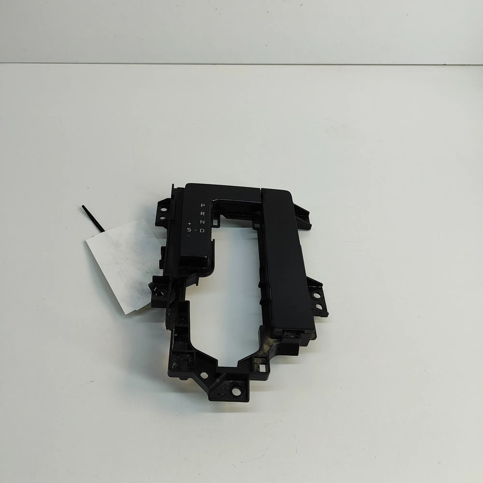 Toyota Sienna Gear shift indicator Gear shift indicator — TOYOTA SIENNA (_L4_) (20...