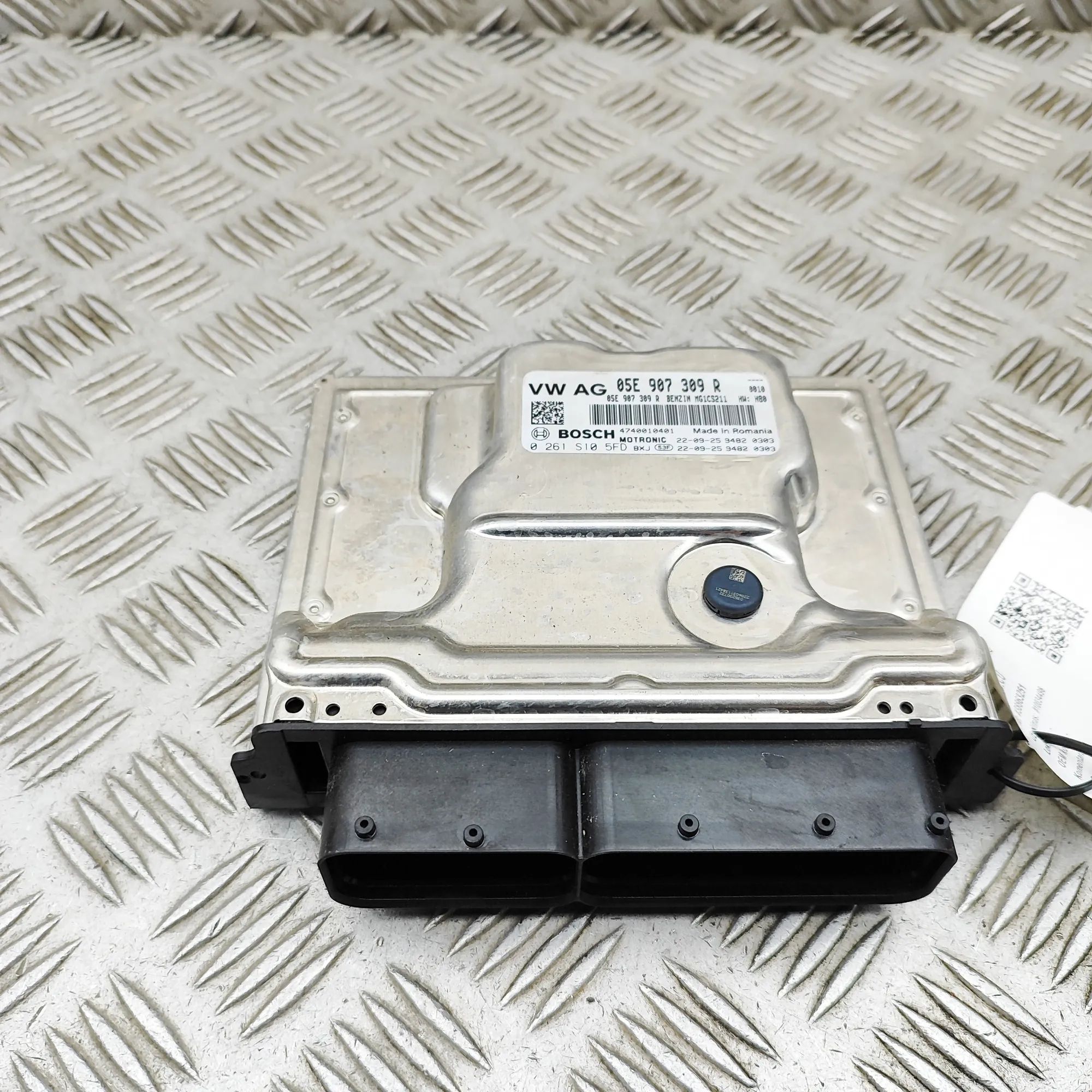 Audi Q3 (F3) Engine Control Unit Engine Control Unit — AUDI Q3 (F3) (2018-...) —...