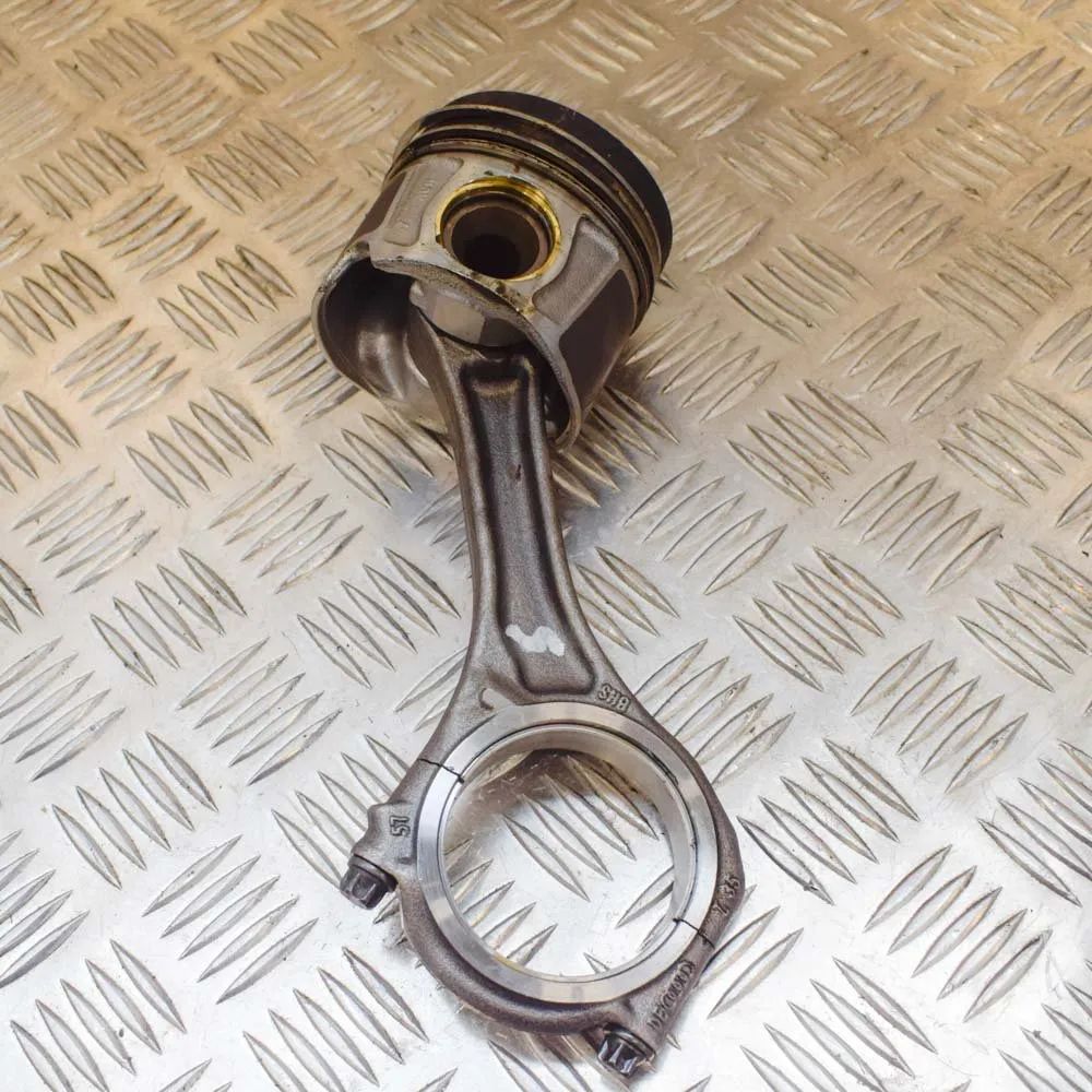 Porsche Cayenne Piston Piston — PORSCHE CAYENNE (92A) (2010-...) — 057...