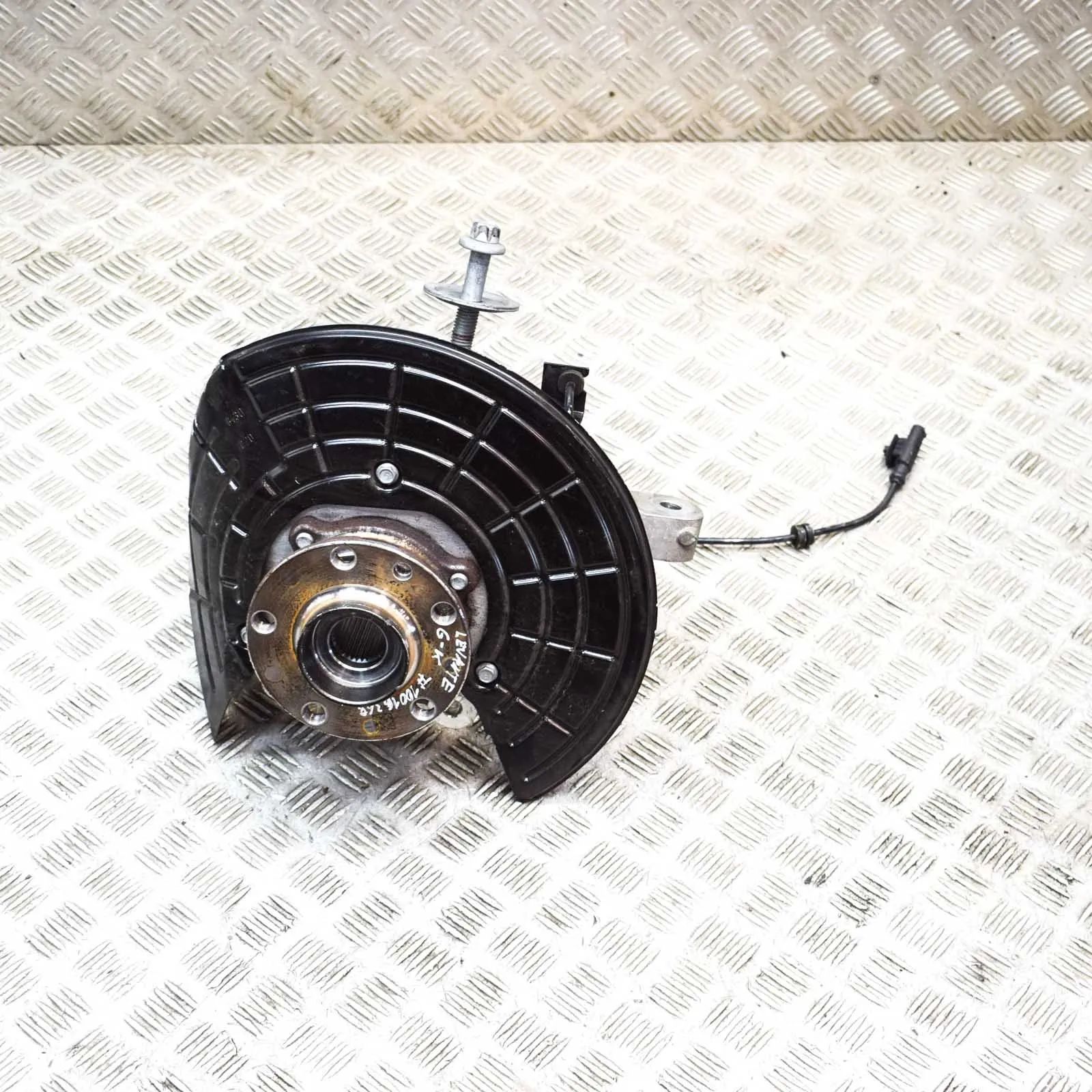 Maserati Levante Rear Left Wheel Hub Spindle Rear Left Wheel Hub Spindle — MASERATI LEVANTE ...