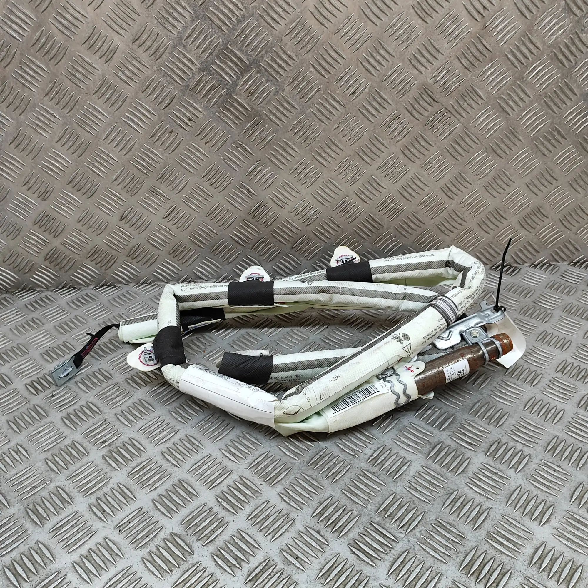 Mercedes-Benz CLA (C117) Left Side Roof Safety Curtain SRS