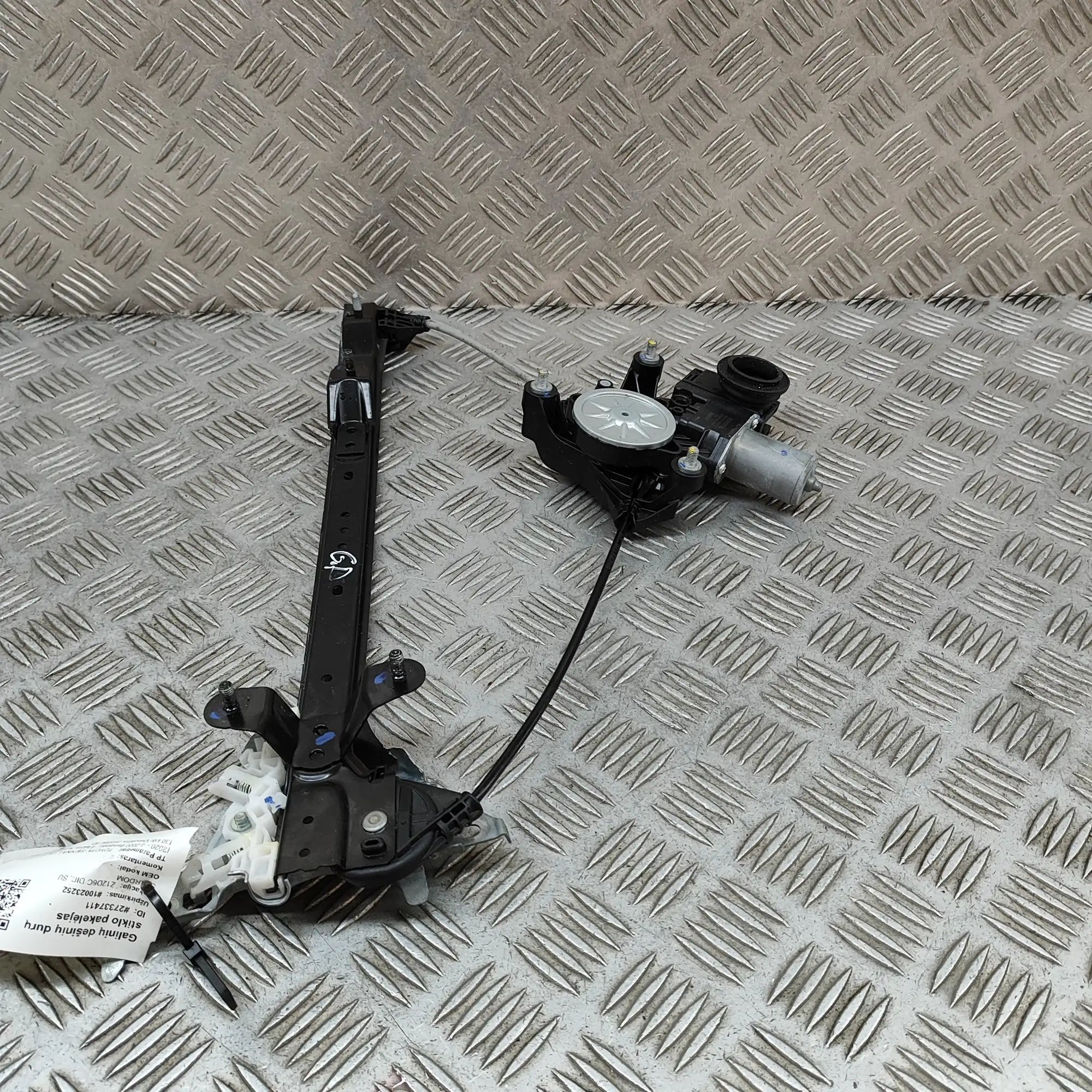Toyota Sienna Rear Right Door Window Regulator Rear Right Door Window Regulator — TOYOTA SIENN...