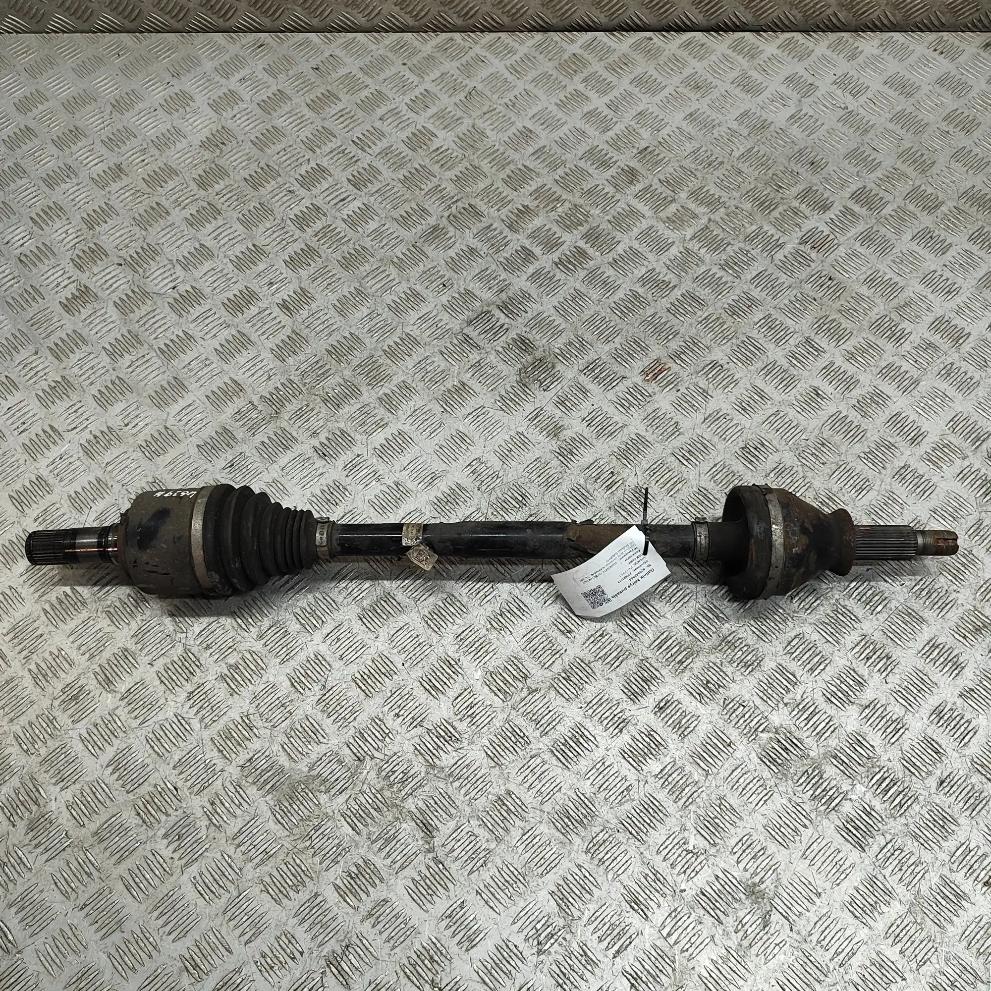 Maserati Ghibli Rear Left Driveshaft Rear Left Driveshaft — MASERATI GHIBLI (M157) (...