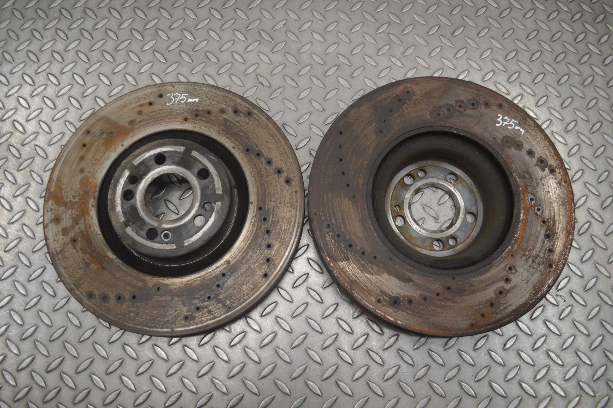 Mercedes-Benz GLE (W167) Front Brake Disc Kit