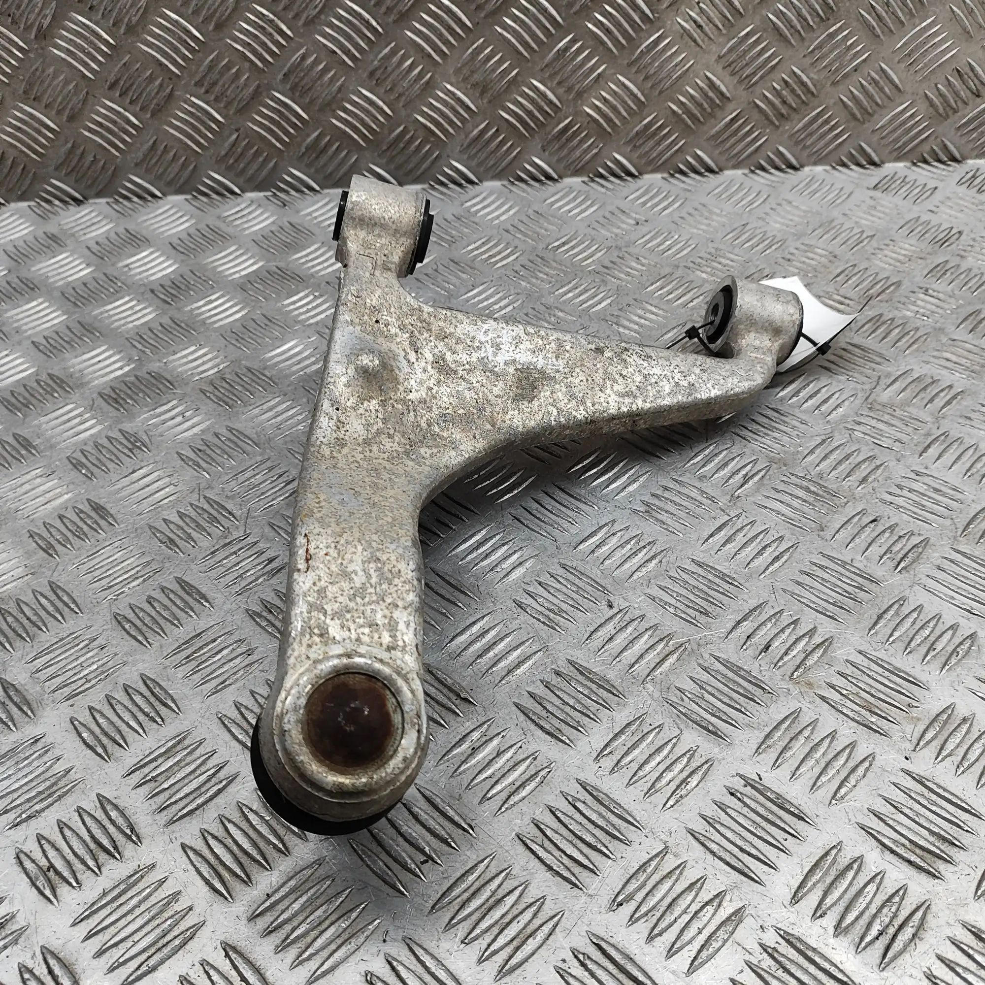 Nissan 350Z Control arm — rear left