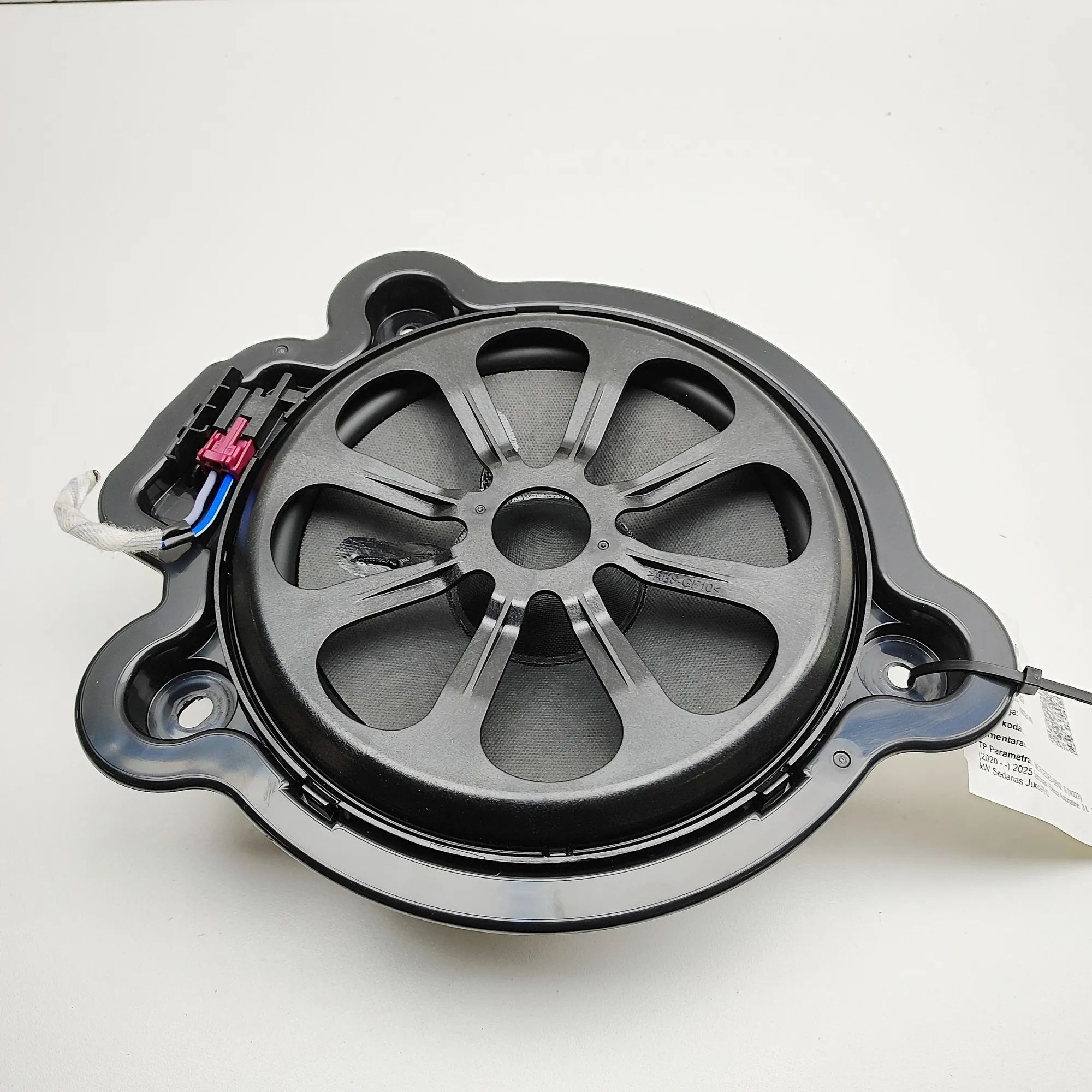 Mercedes-Benz A (W177) Bassokaiuttimen Subwoofer — MERCEDES BENZ S-CLASS (W223) (2020-...
