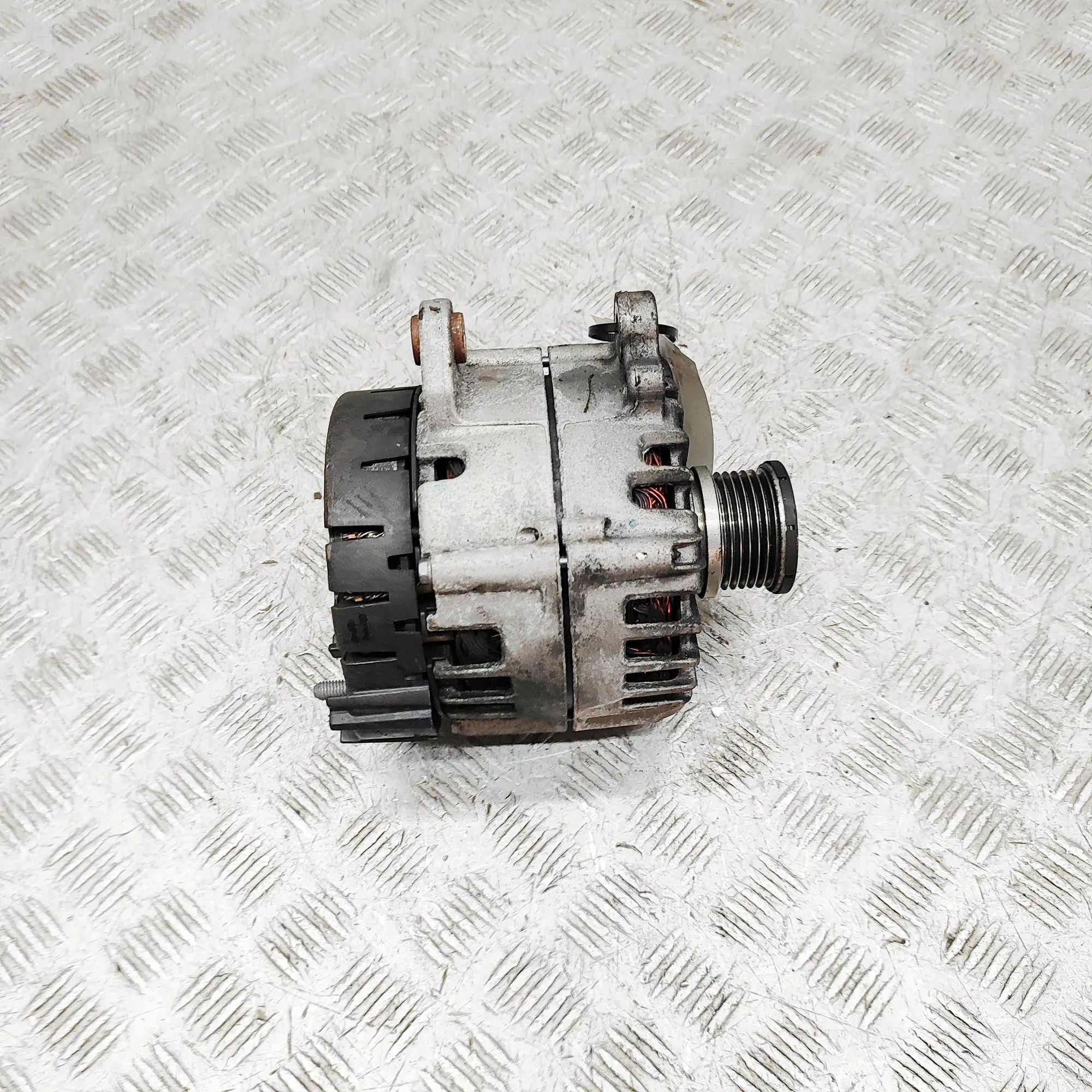 Audi A5 (B8) Alternator